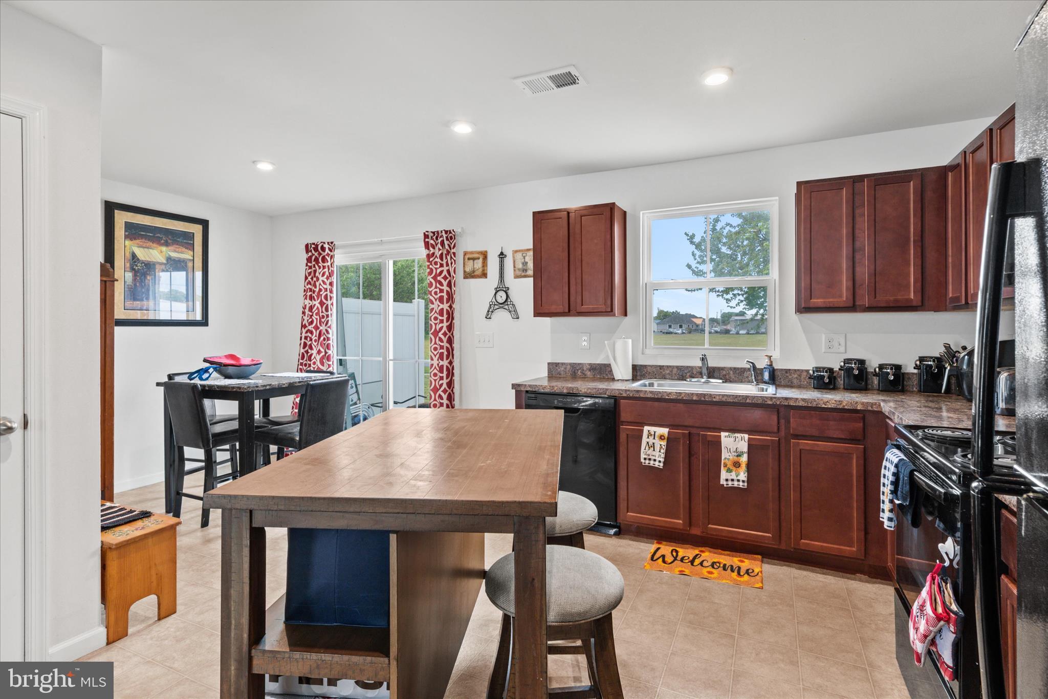 ST HELEN'S CROSSING - Residential