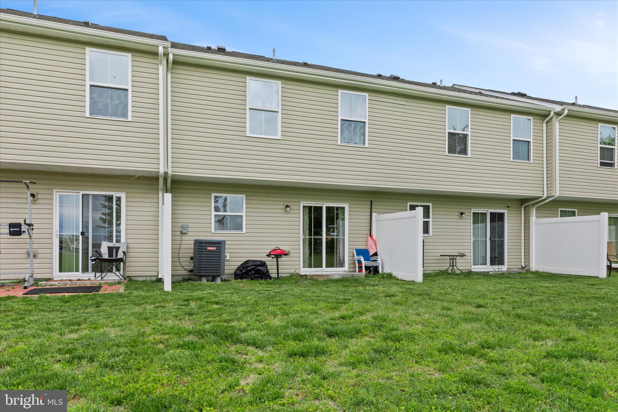 ST HELEN'S CROSSING - Residential