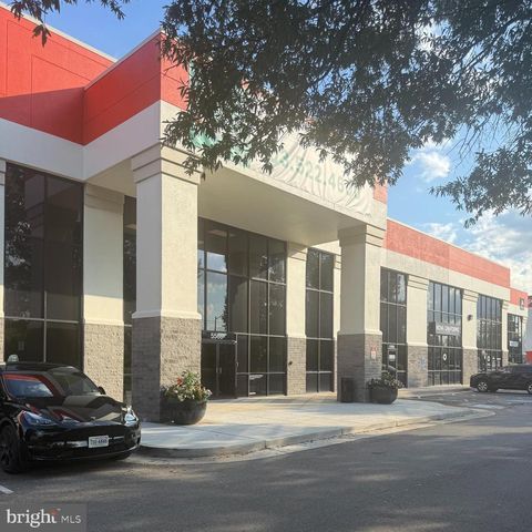 Photo of 5568 General Washington Drive, ALEXANDRIA, VA 22312 (MLS # VAFX2267274)