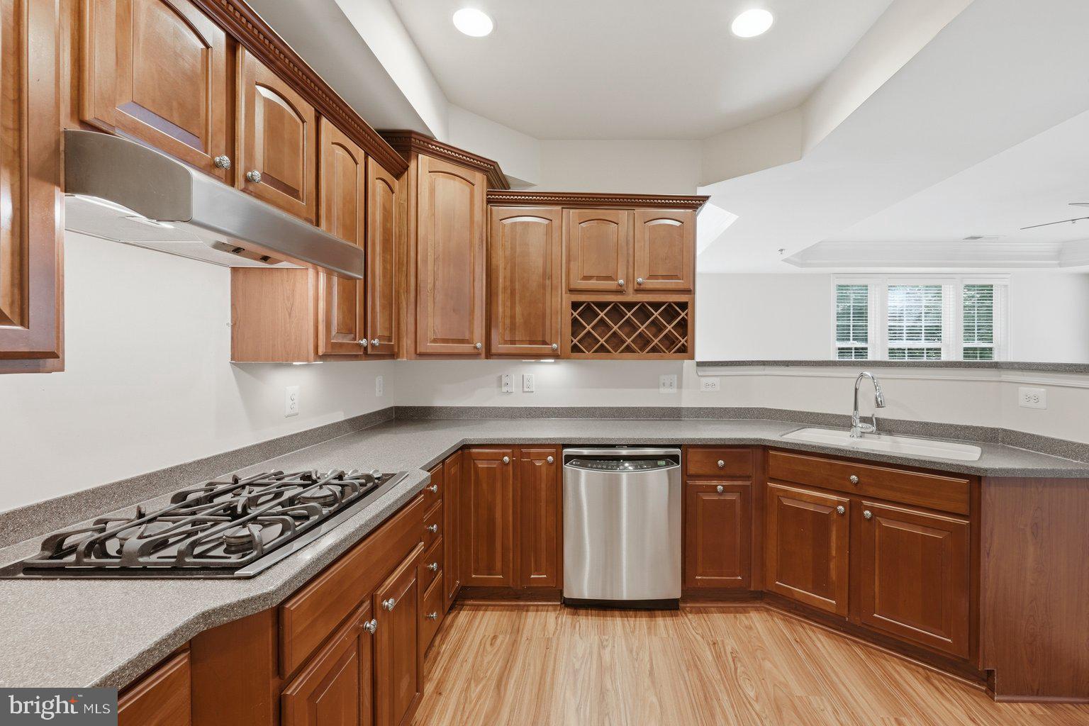3553 HUNTLEY MANOR LANE