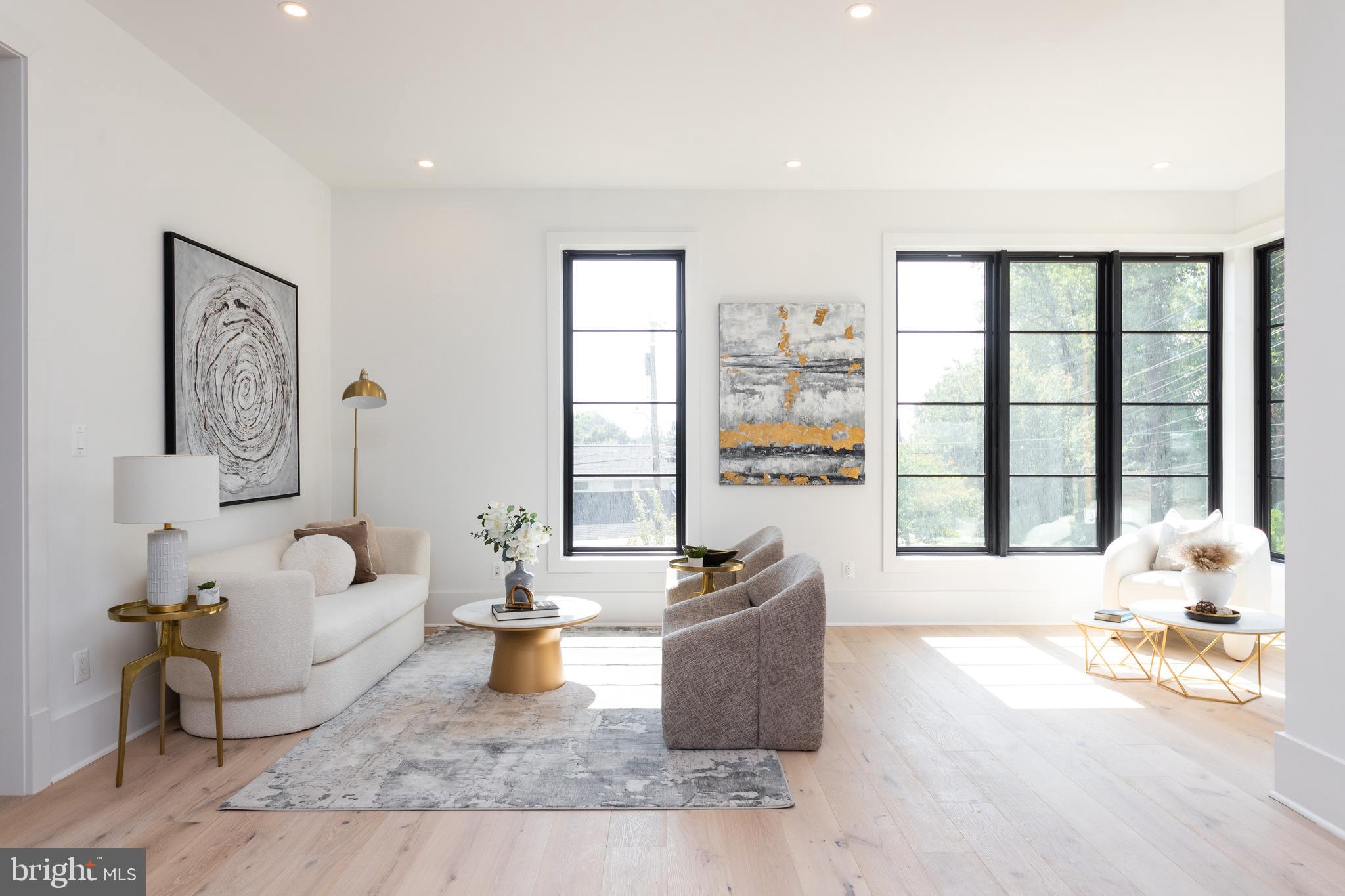 MINOR HILL - Residential