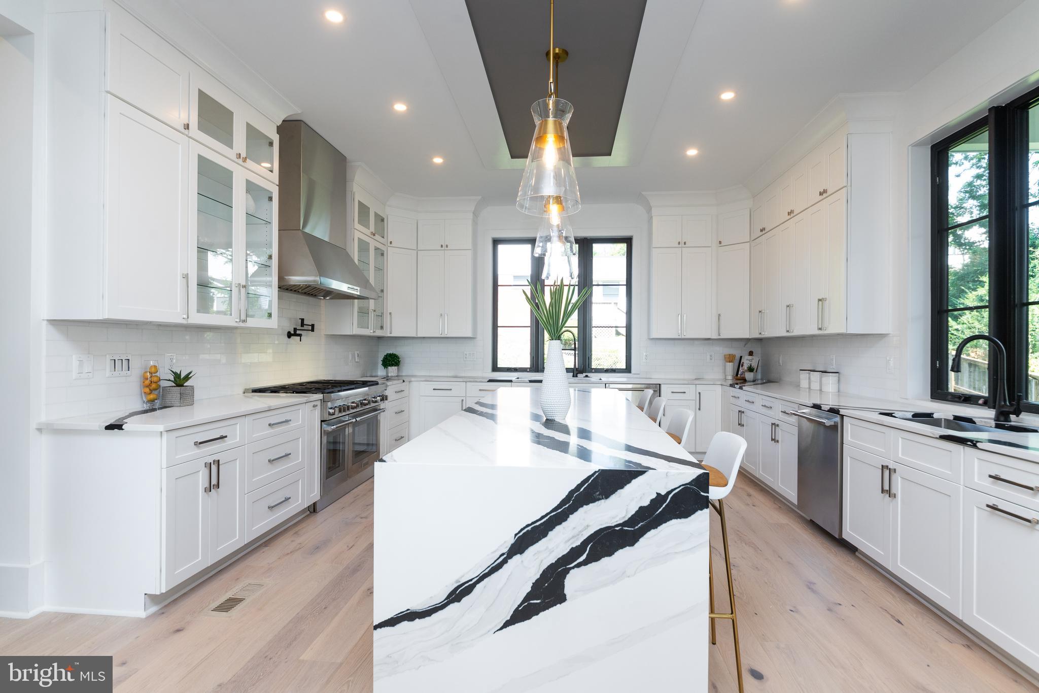 MINOR HILL - Residential