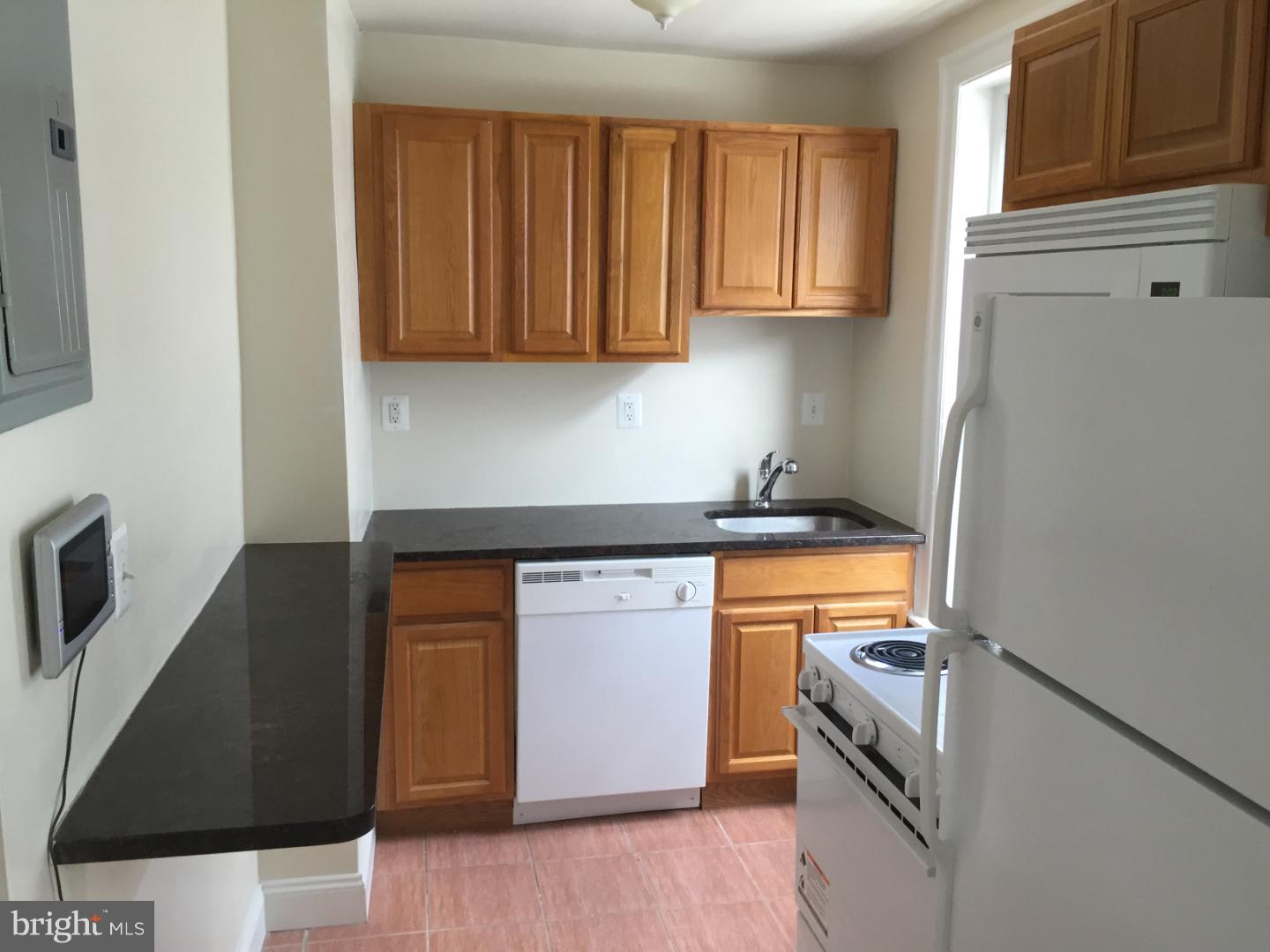 TEMPLE UNIVERSITY - Residential Lease