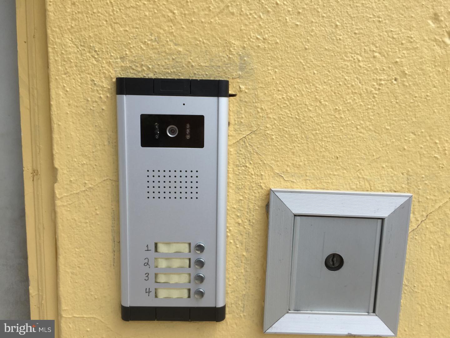 TEMPLE UNIVERSITY - Residential Lease