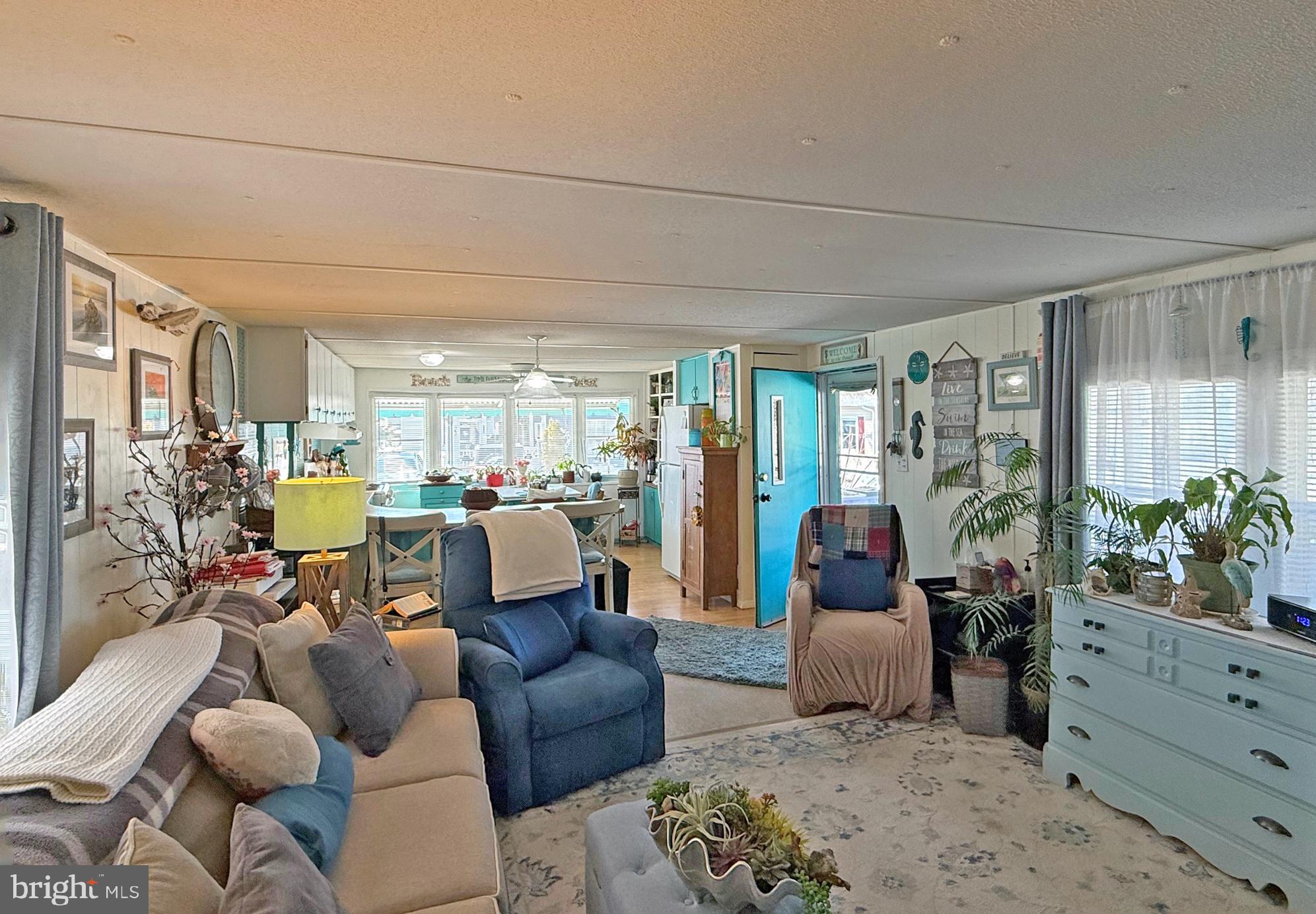 COLONIAL EAST MHP - Residential