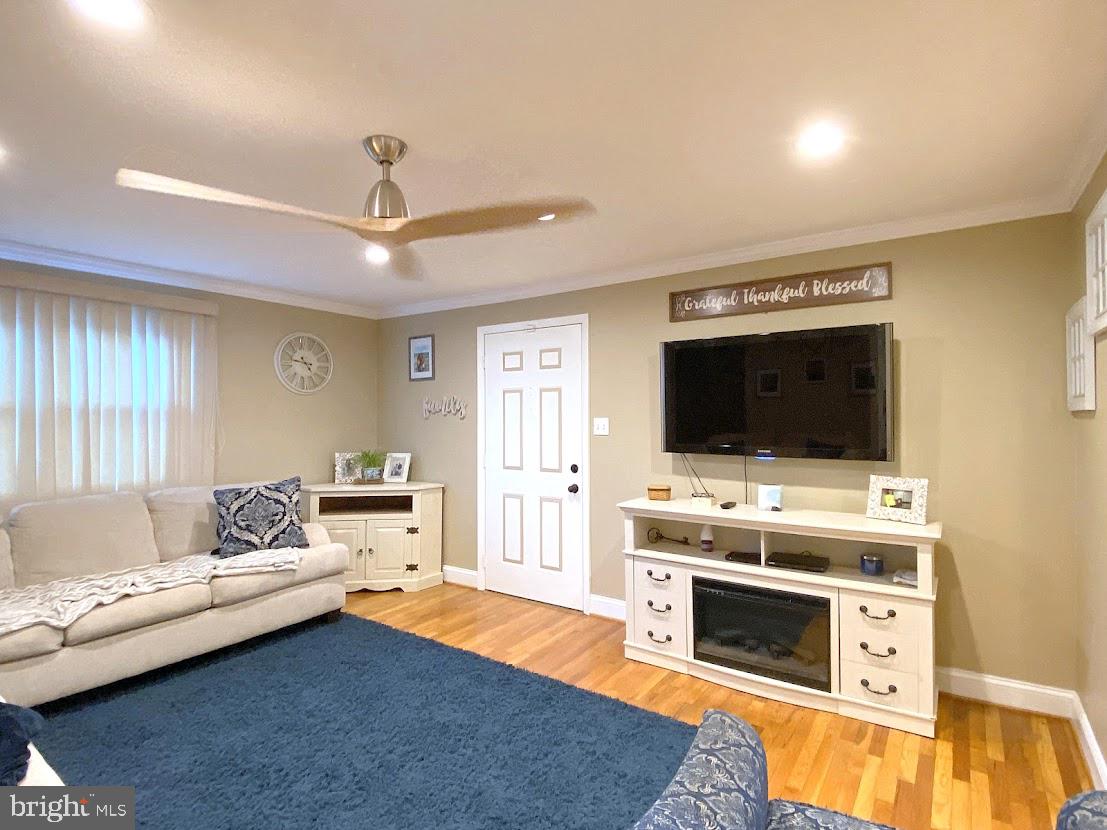 HAWTHORNE - Residential