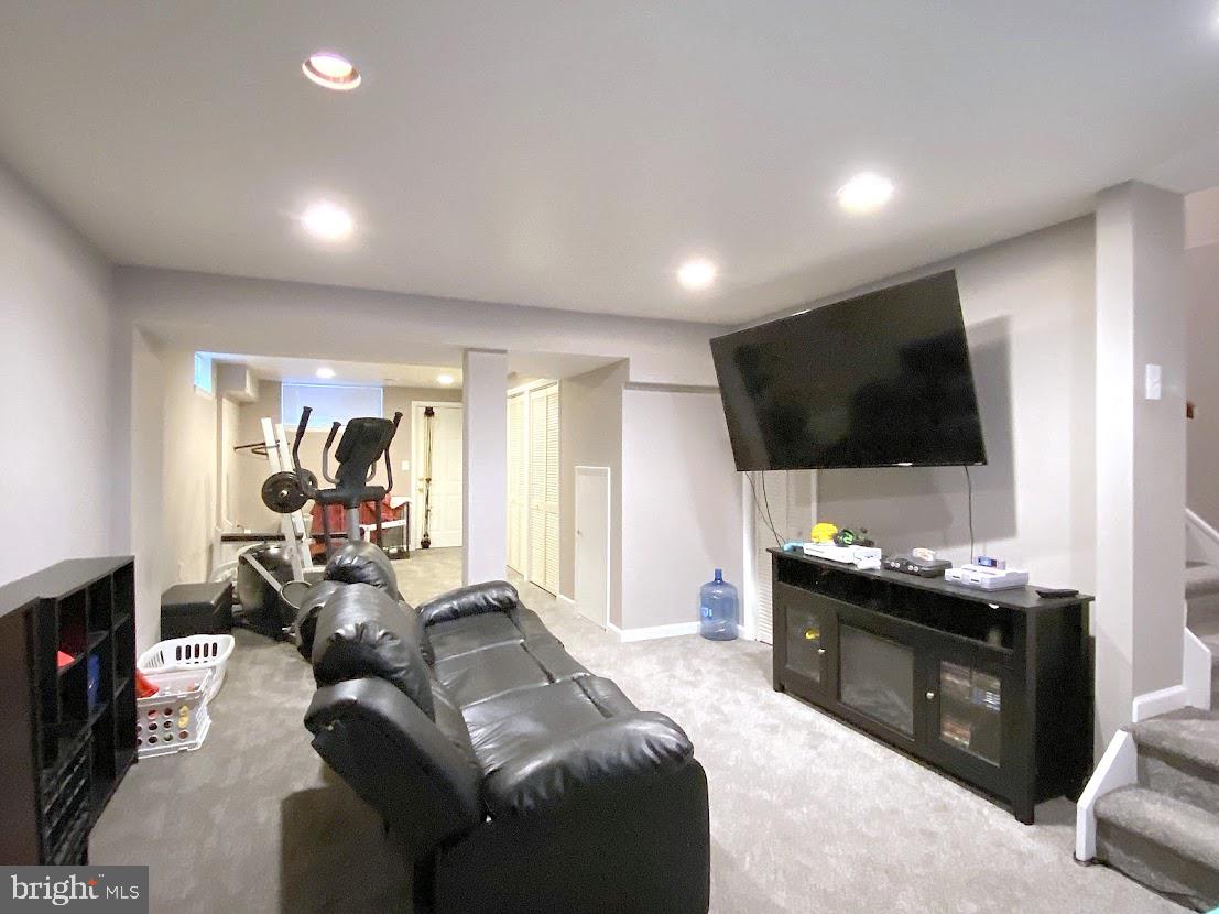 HAWTHORNE - Residential