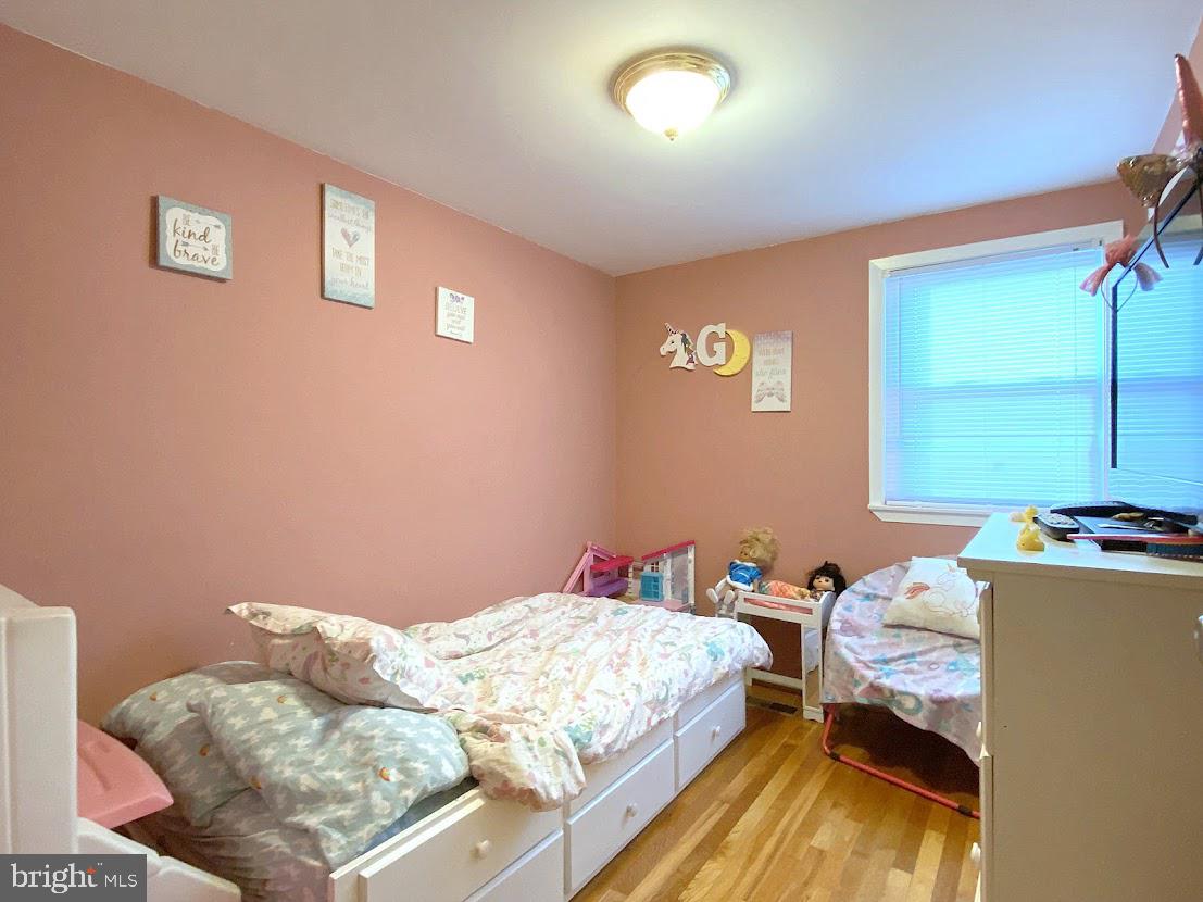 HAWTHORNE - Residential