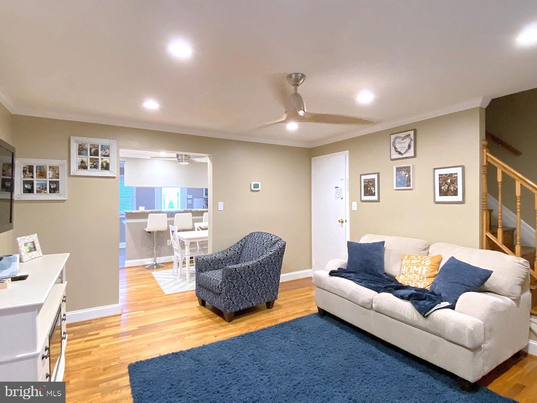 HAWTHORNE - Residential