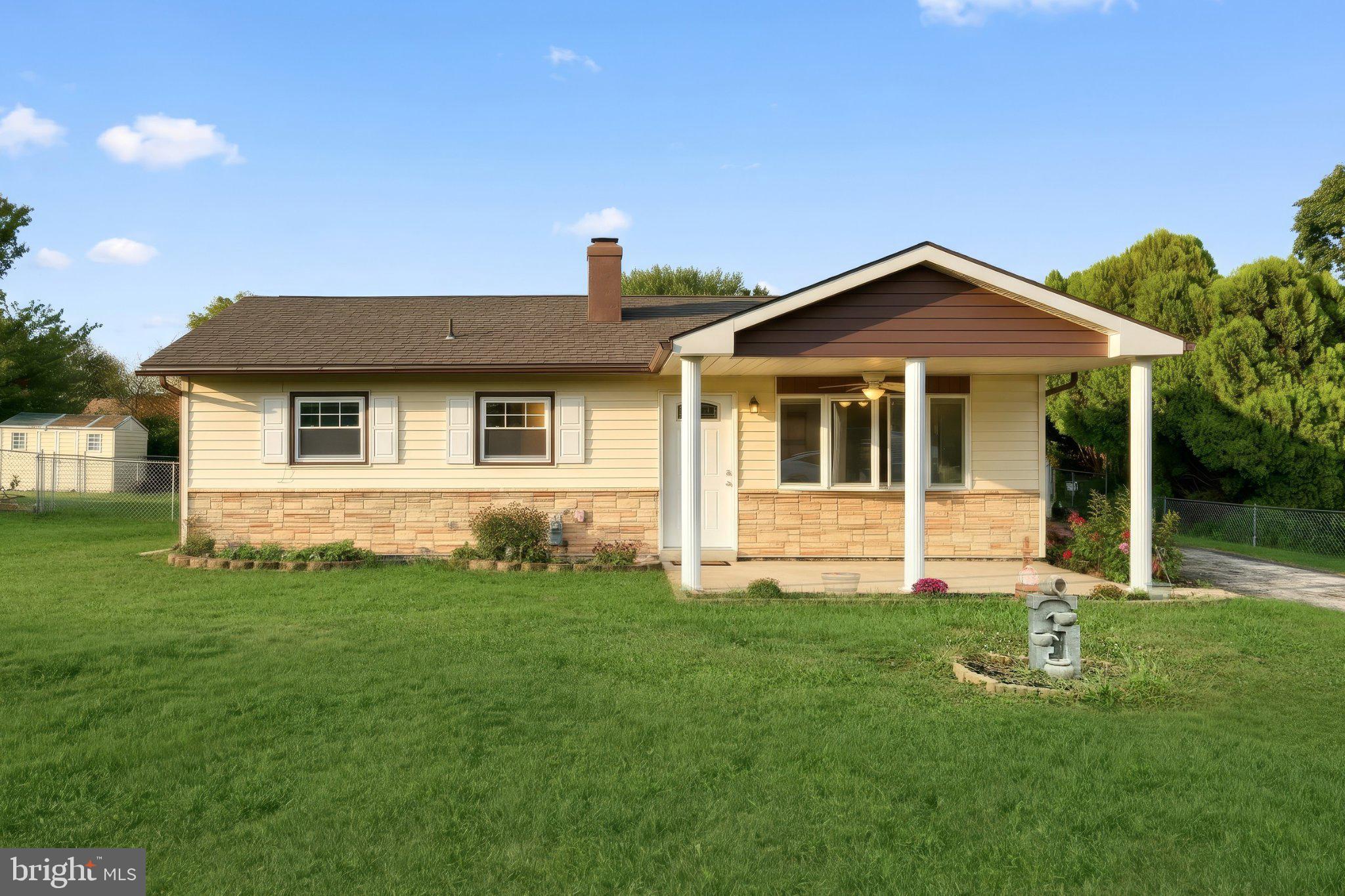 2435 DUNBAR ROAD