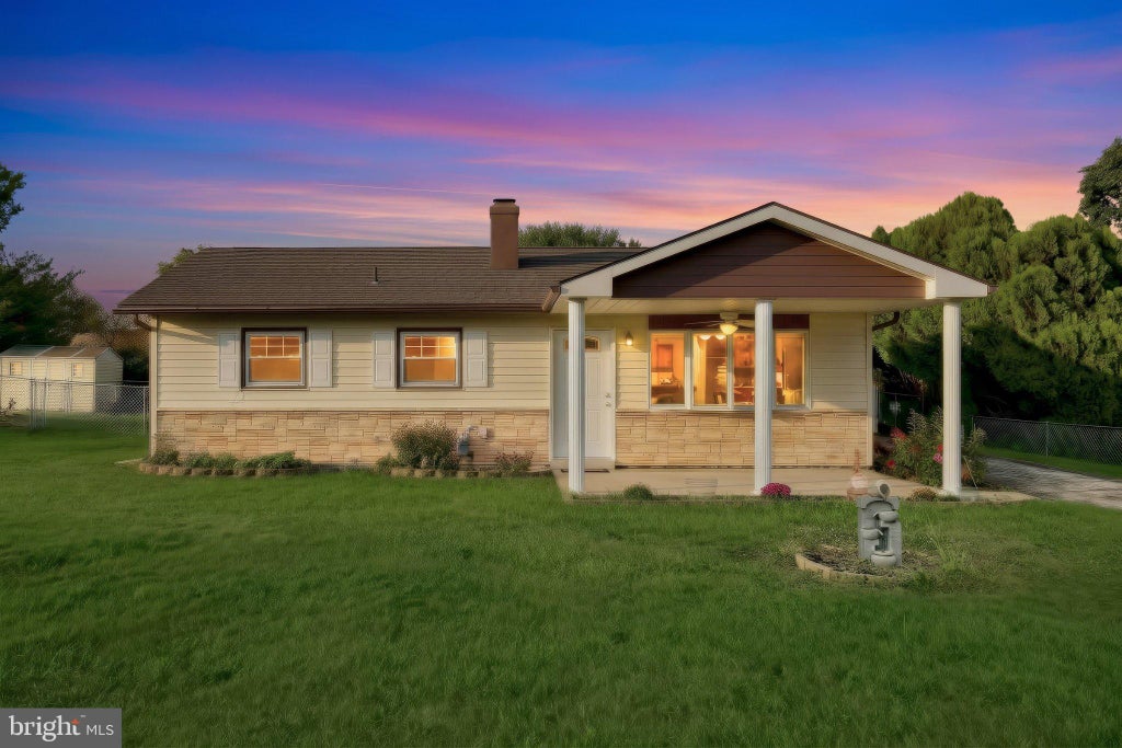 Photo of 2435 Dunbar Road, YORK, PA 17408 (MLS # PAYK2112092)