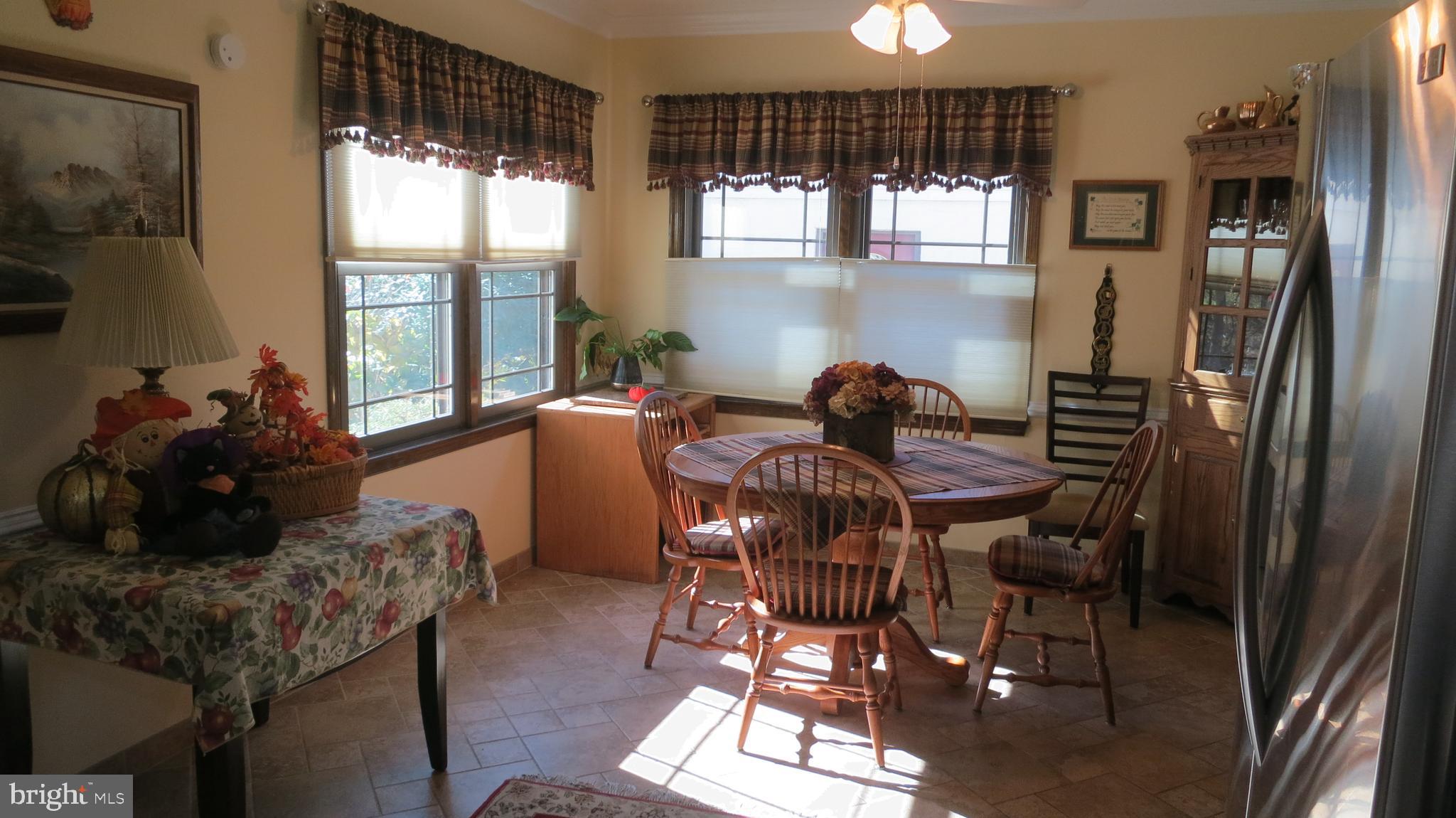 MIRROR LAKE FARMS - Residential