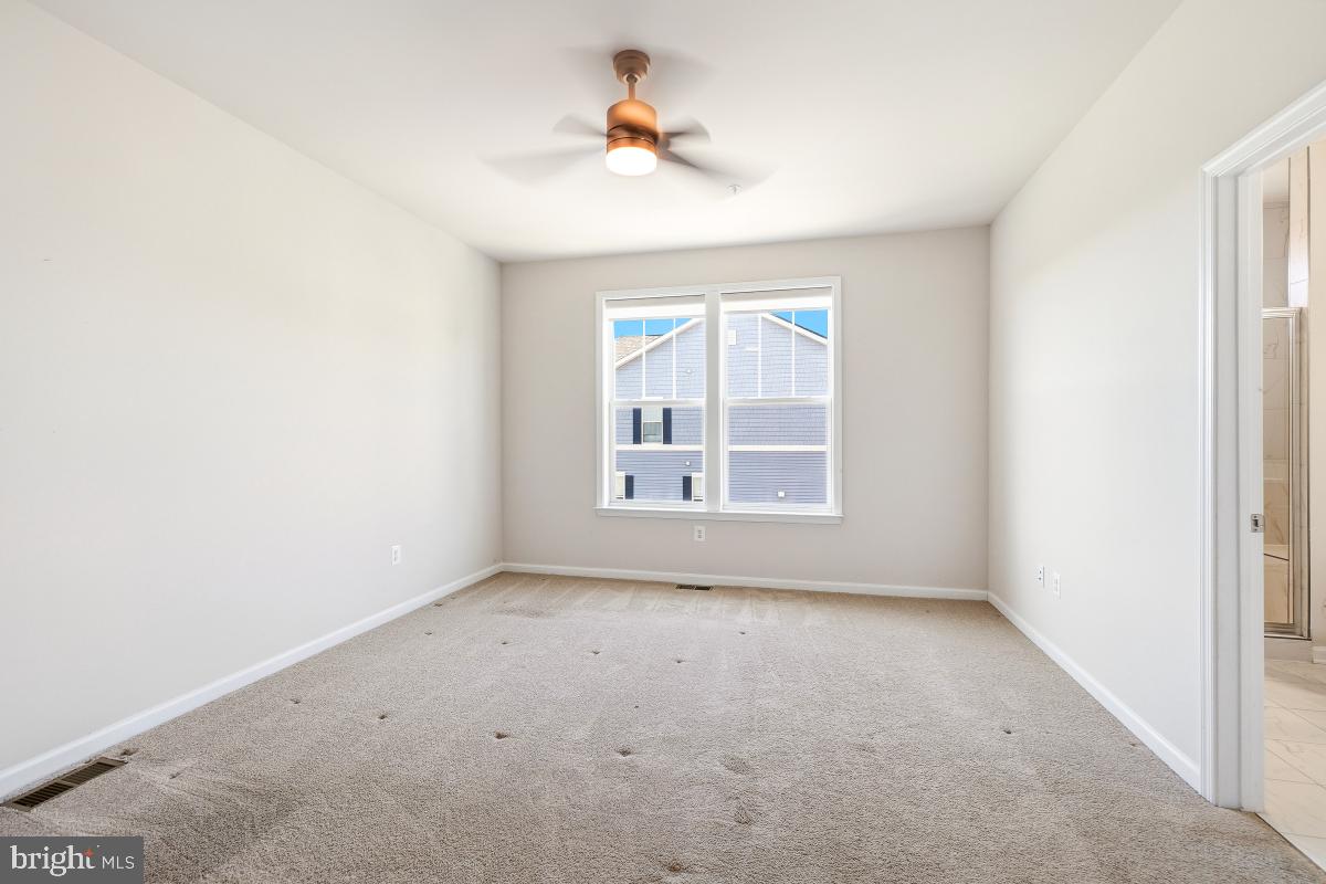 HARRINGTON TERRACE - Residential Lease