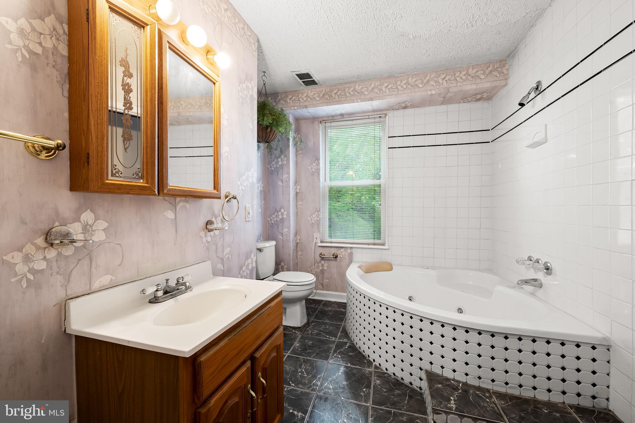 RIDGELY'S DELIGHT - Residential