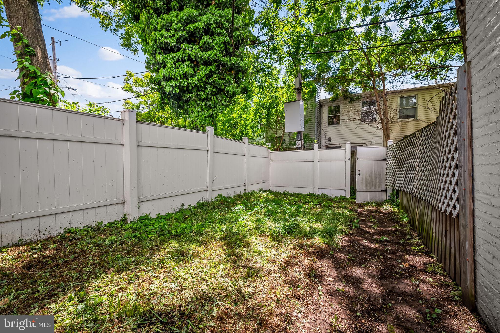 RIDGELY'S DELIGHT - Residential