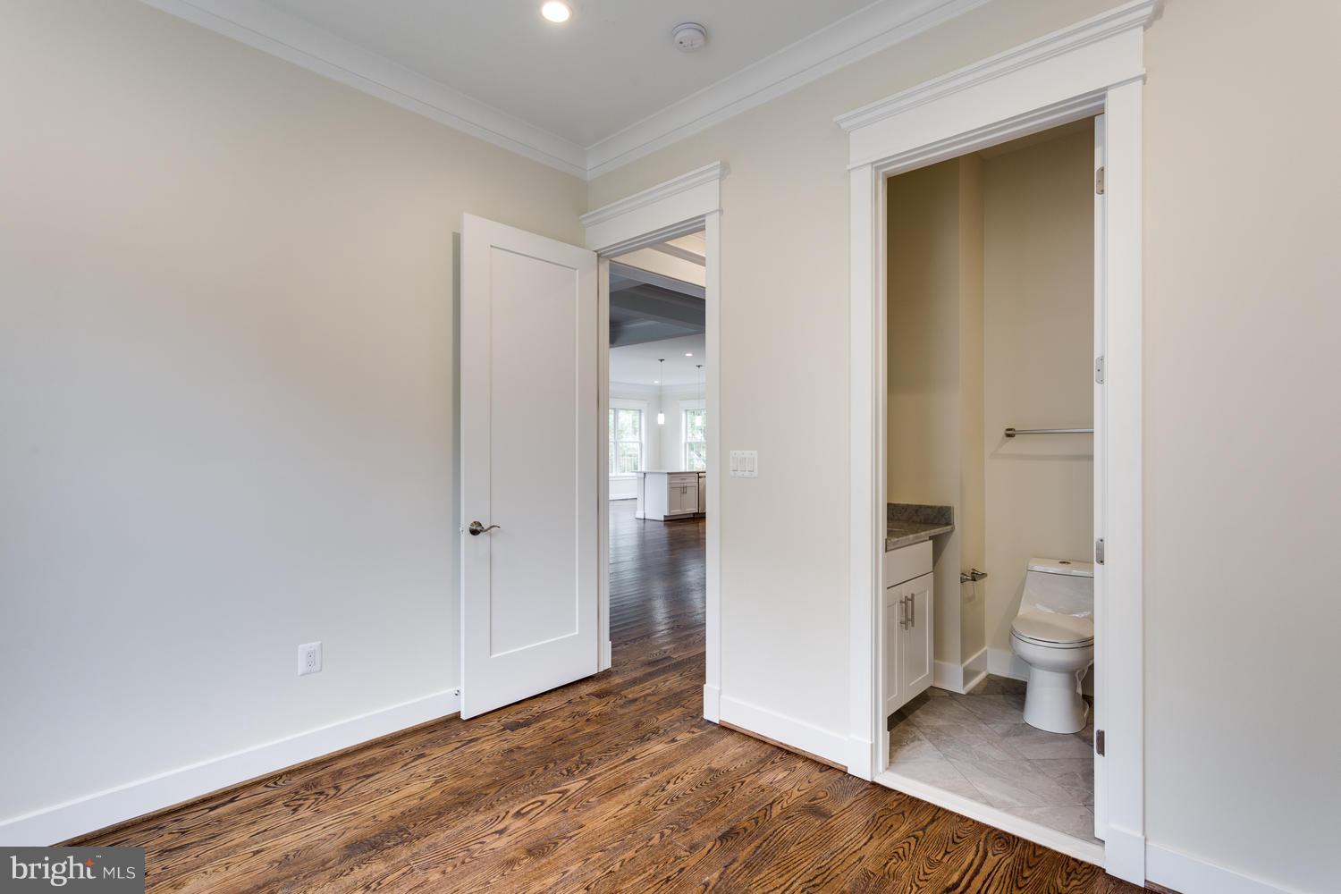 CHESTERFIELD - Residential