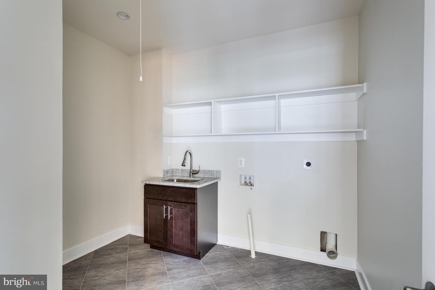 CHESTERFIELD - Residential