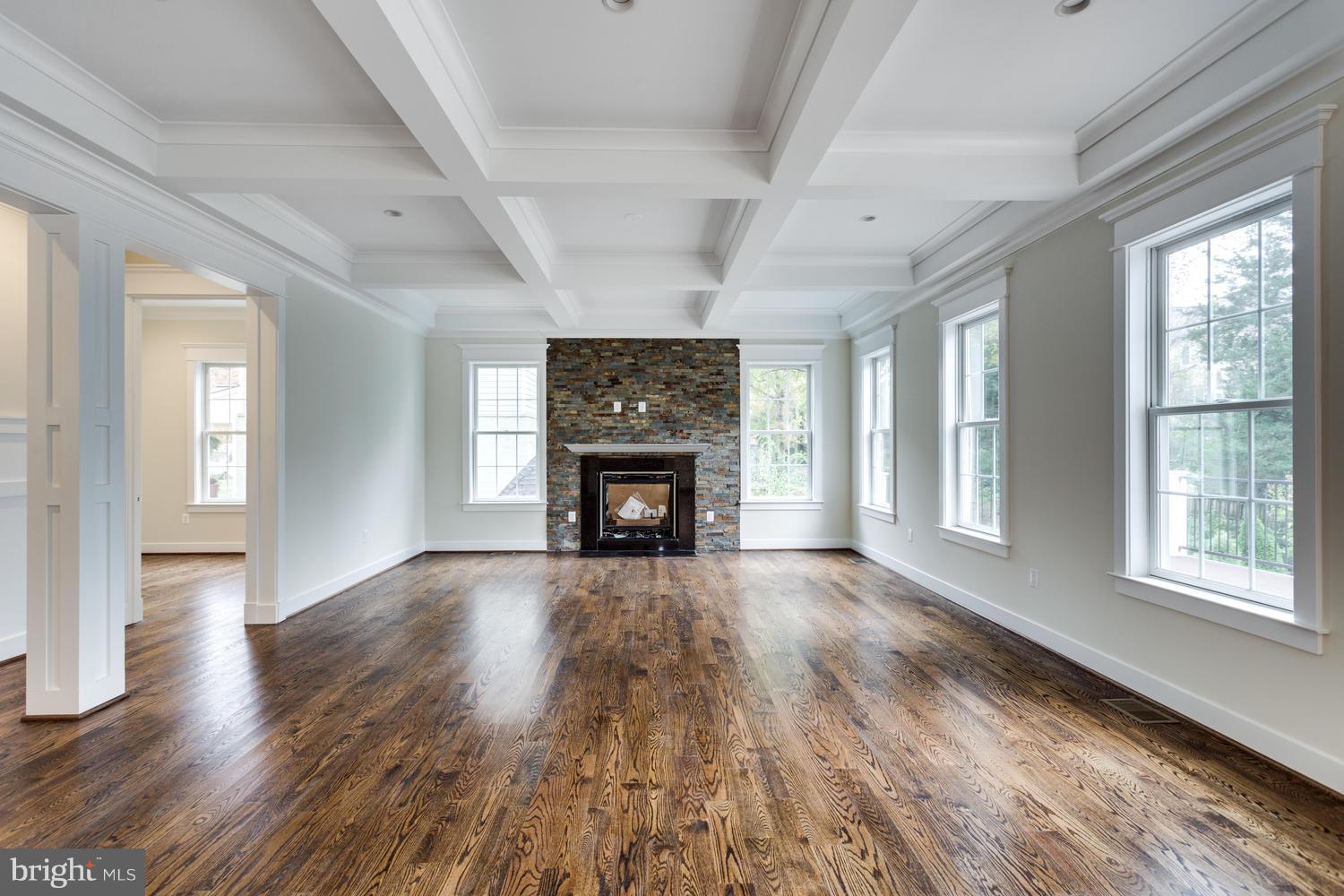 CHESTERFIELD - Residential