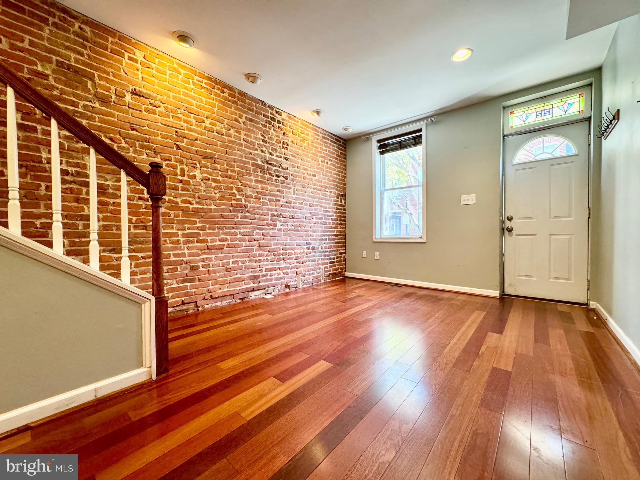 LOCUST POINT - Residential Lease