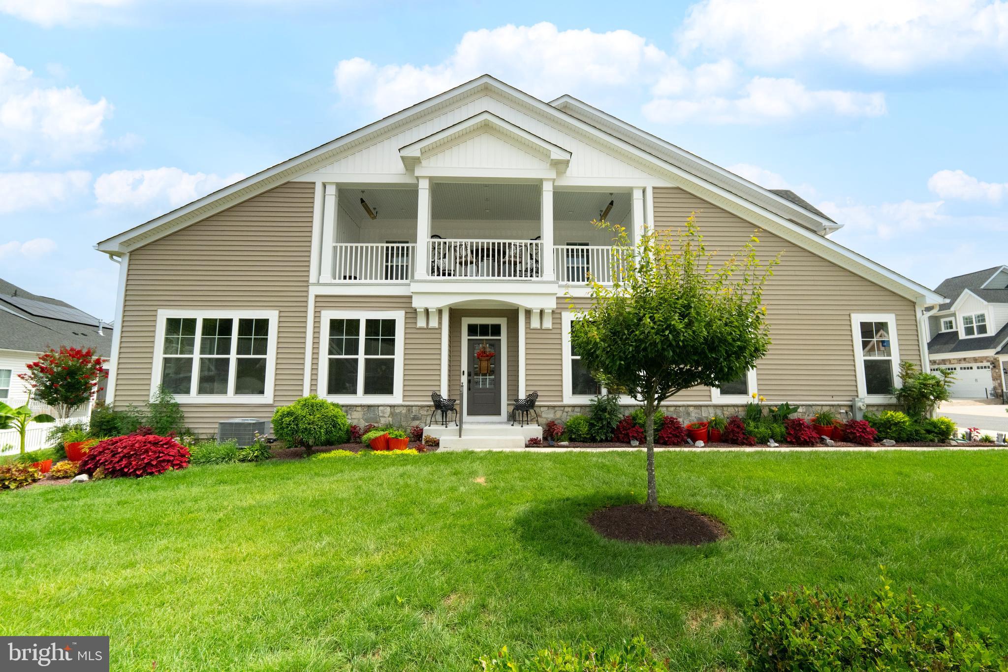 1536 YELLOW SAND LANE