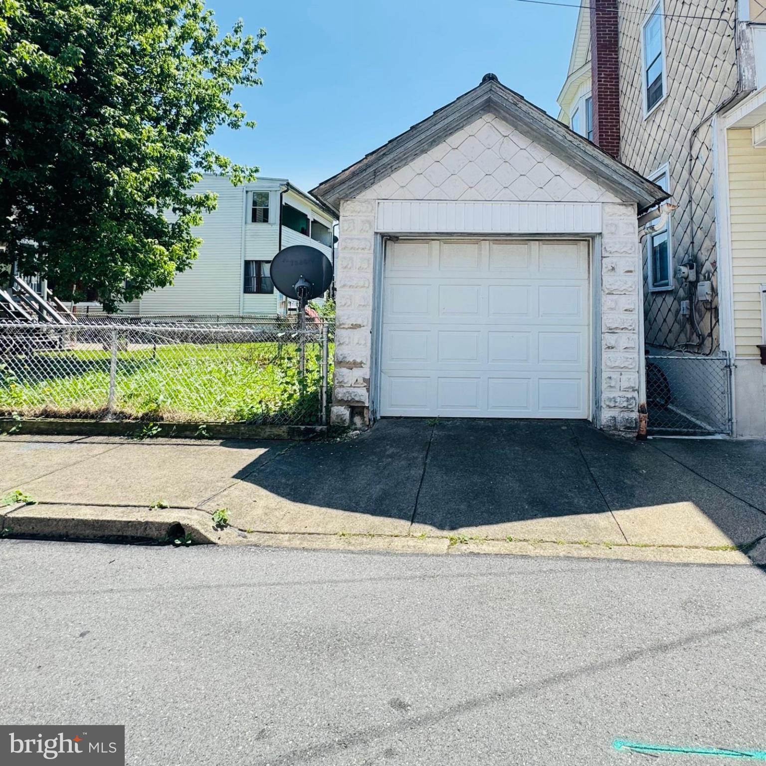 100 S SHAMOKIN STREET