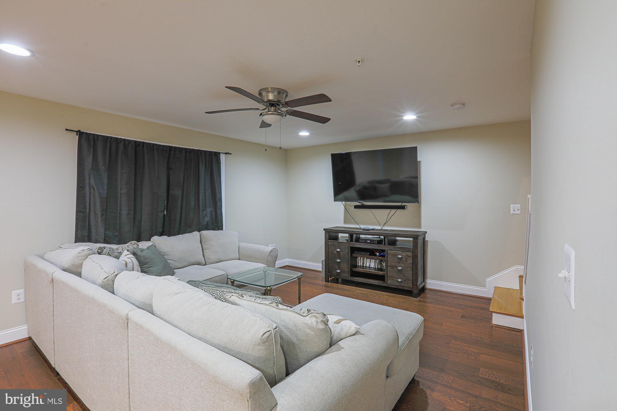 MIDDLEBOROUGH - Residential