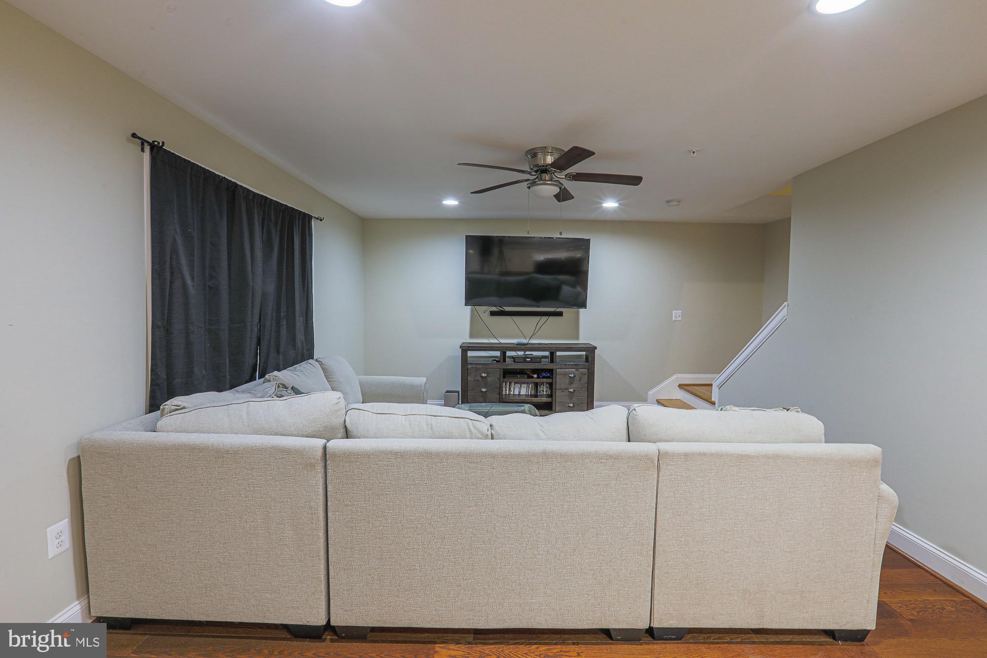 MIDDLEBOROUGH - Residential