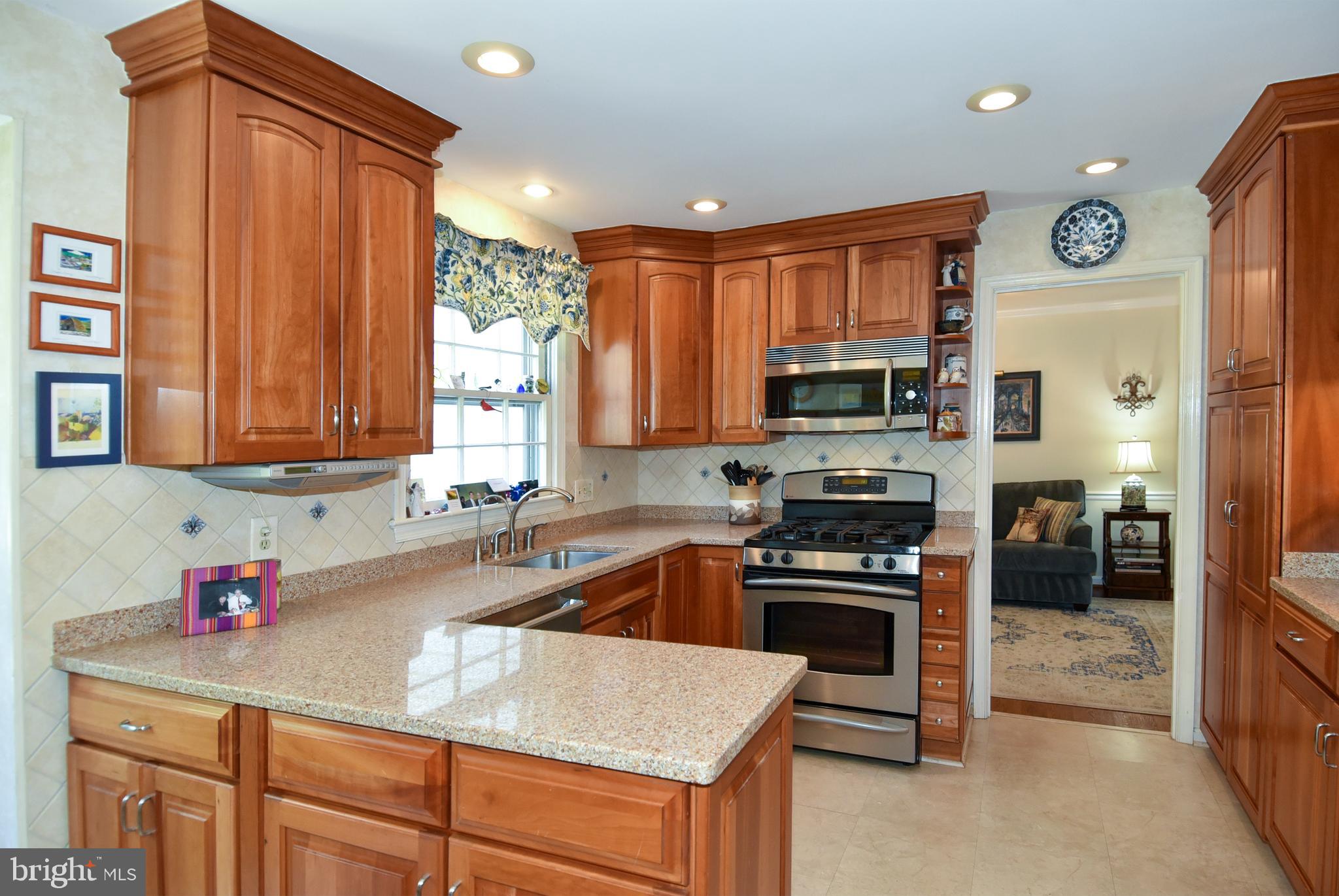 STONEGATE - Residential