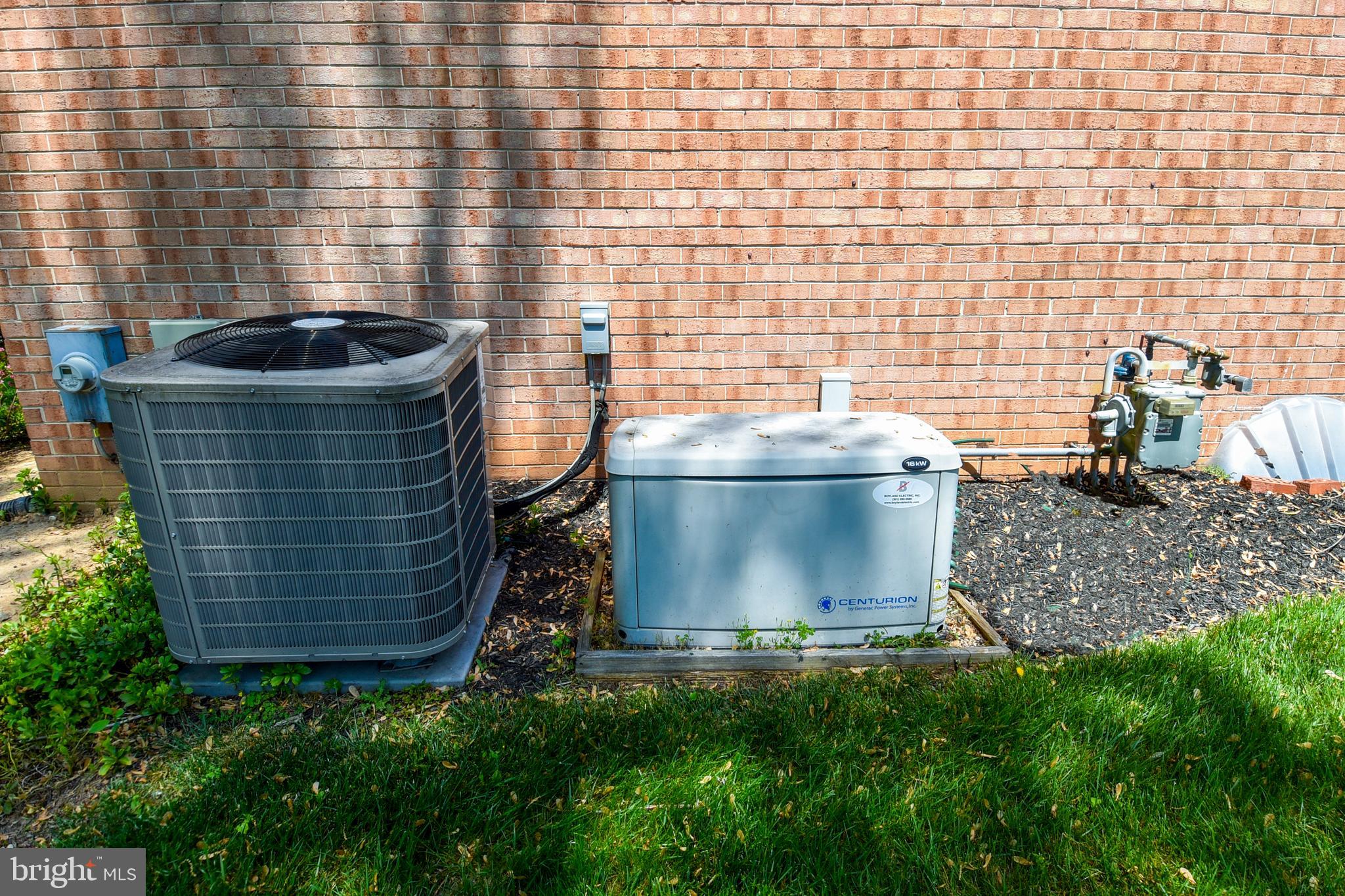 STONEGATE - Residential