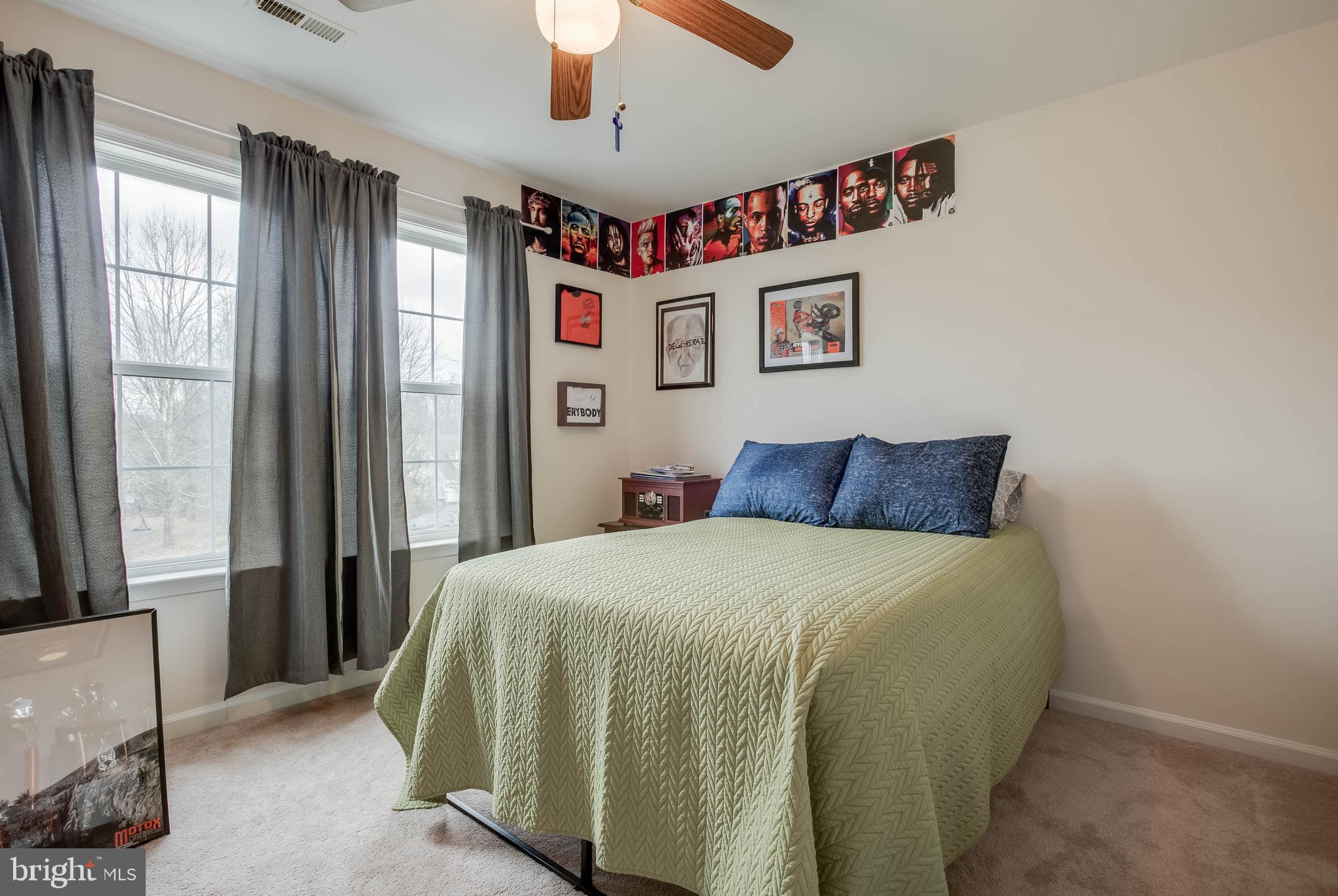 CHURCHILL - Residential