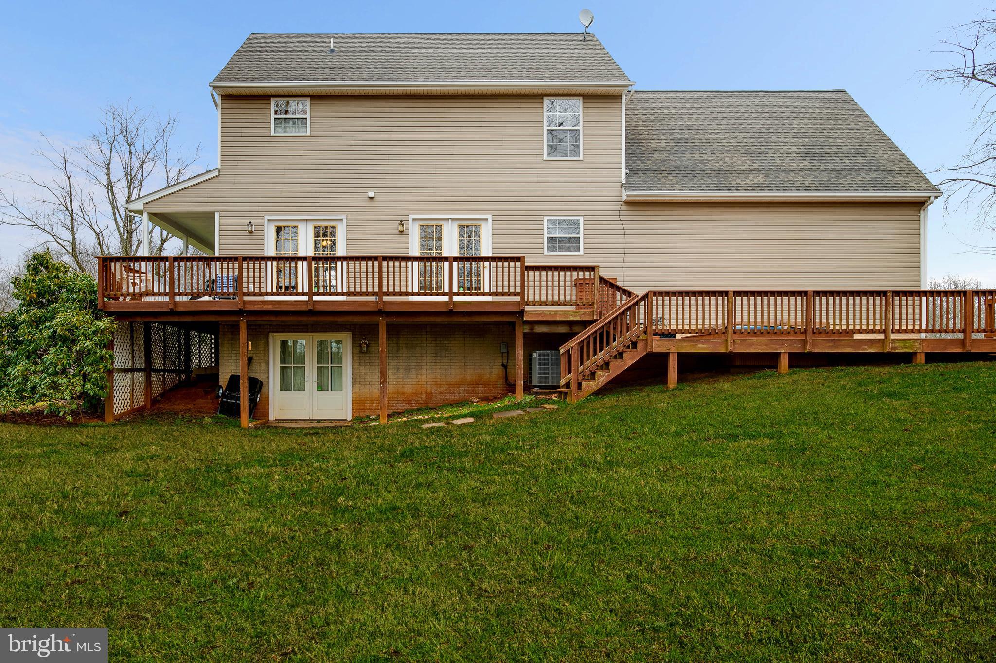 CHURCHILL - Residential