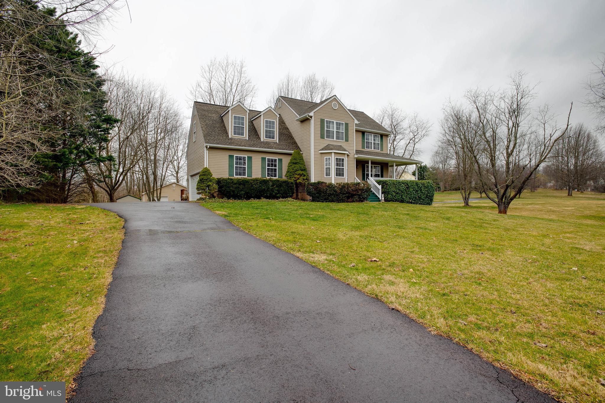 CHURCHILL - Residential