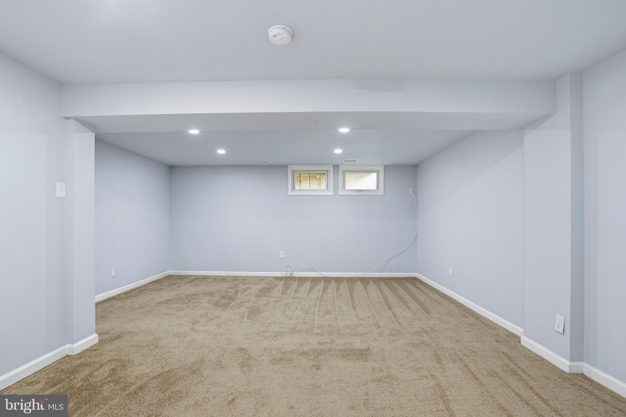 KINGS COURT - Residential