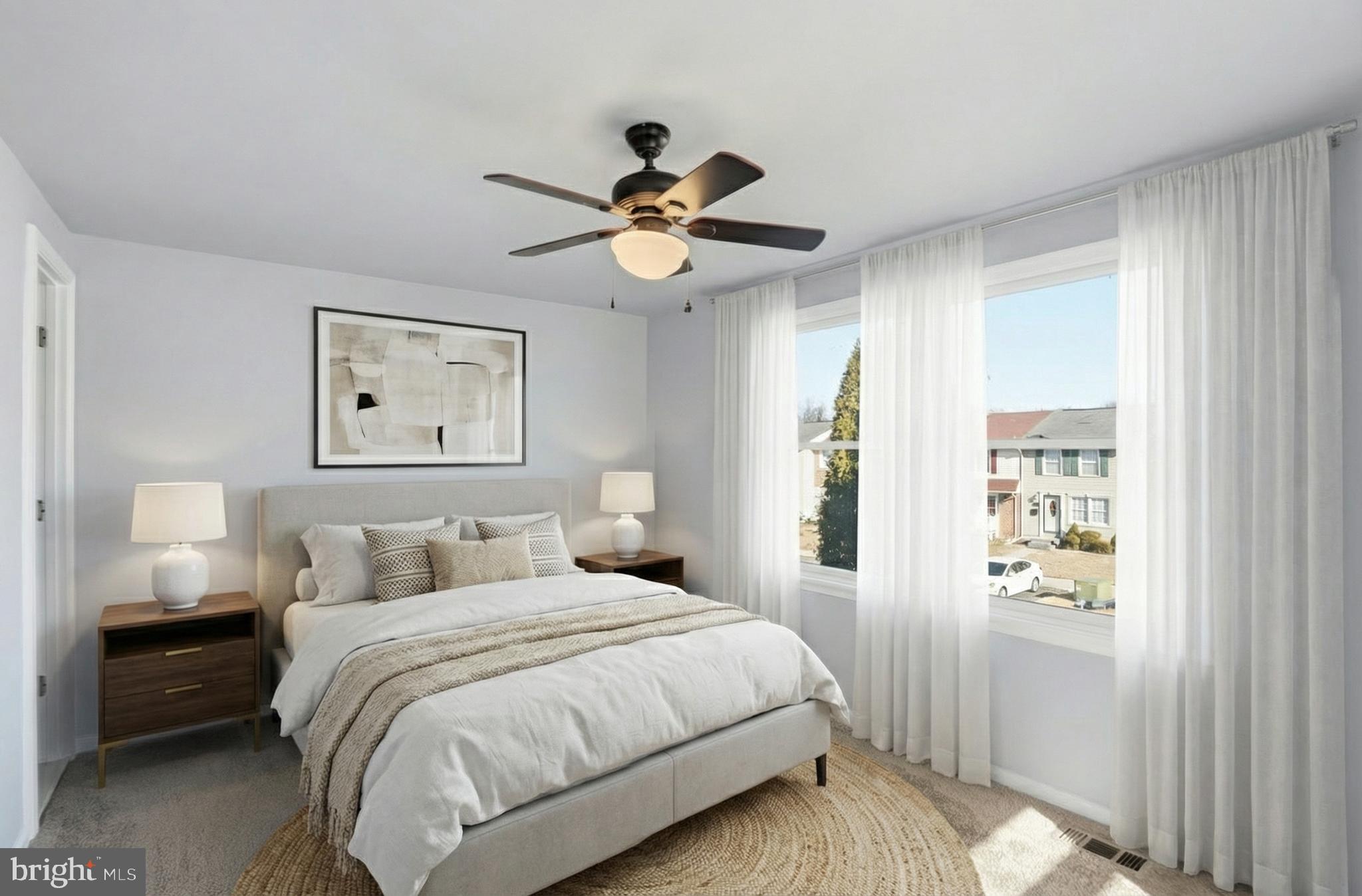 KINGS COURT - Residential