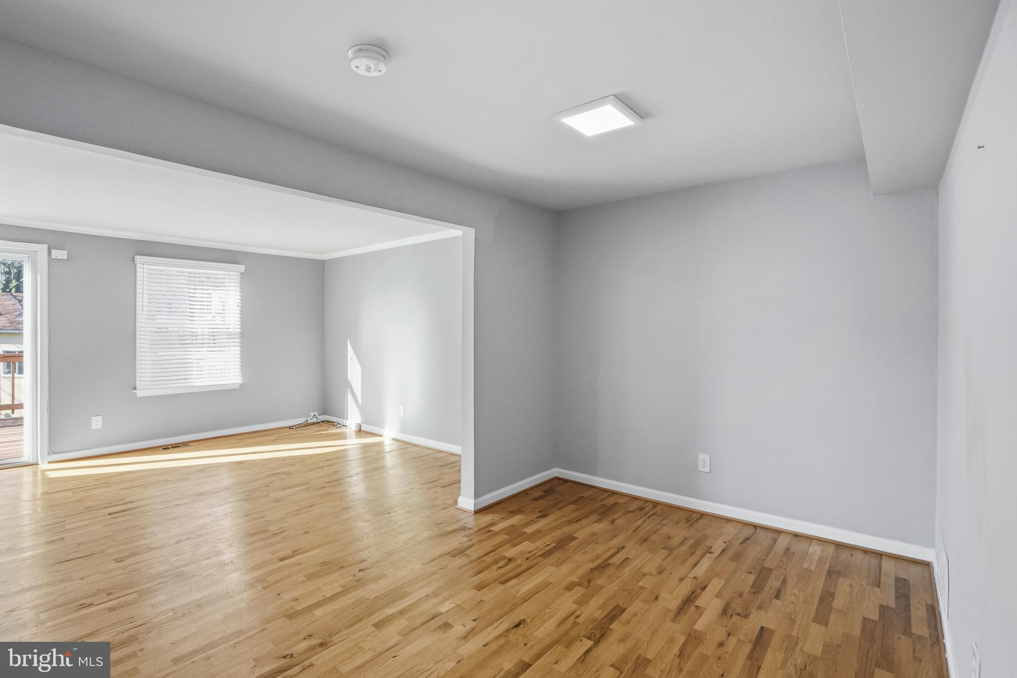 KINGS COURT - Residential