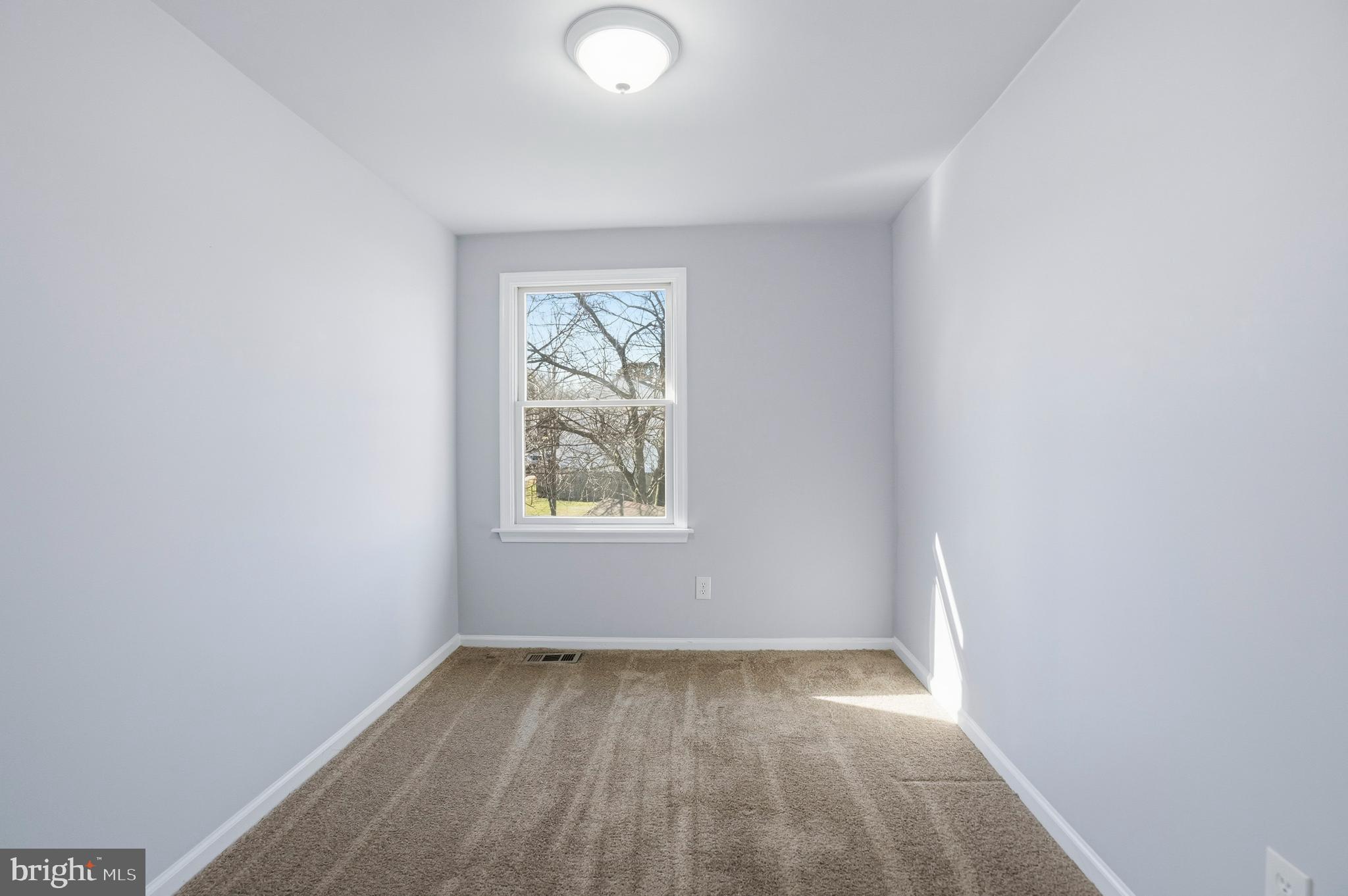 KINGS COURT - Residential