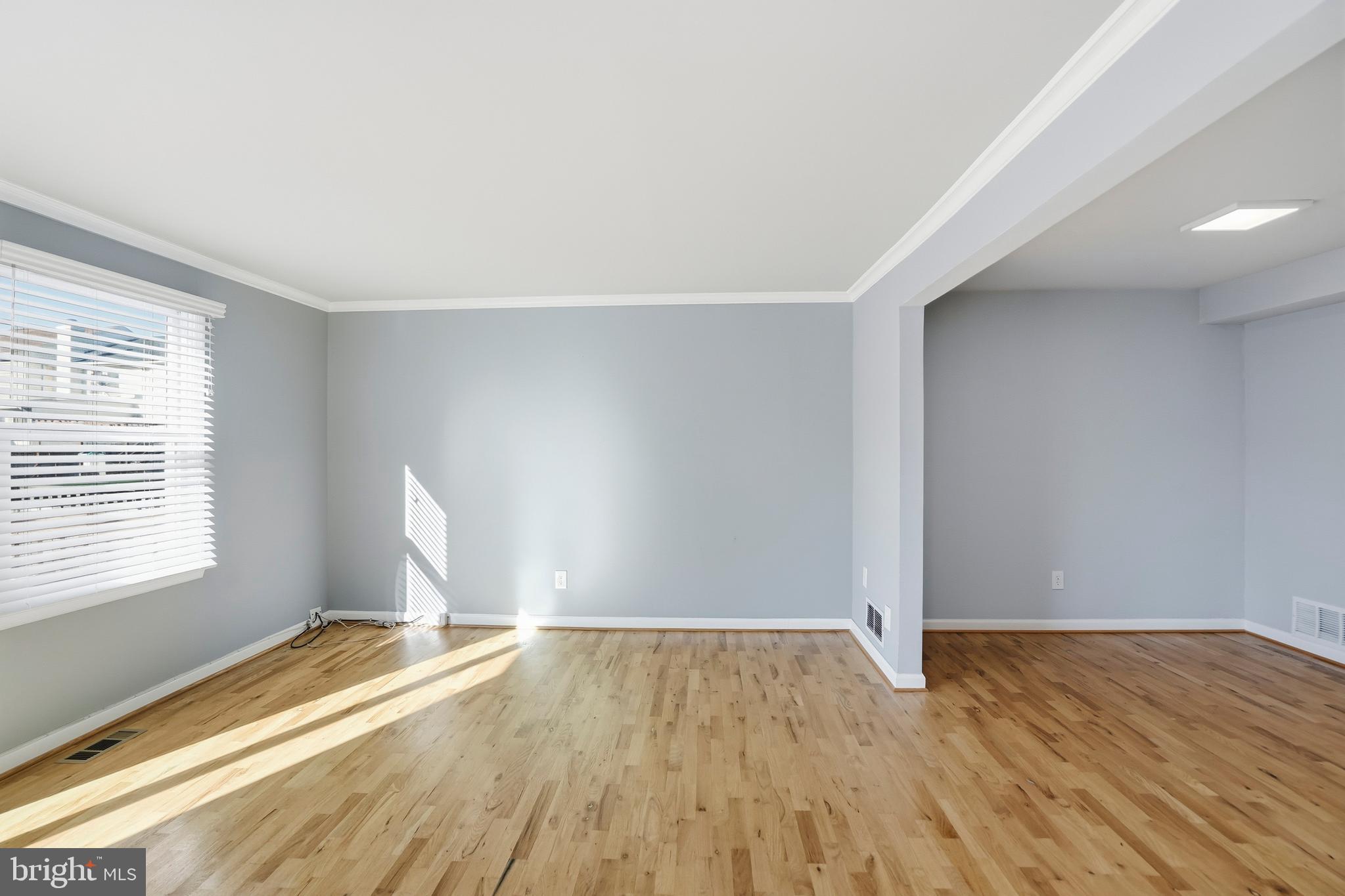 KINGS COURT - Residential