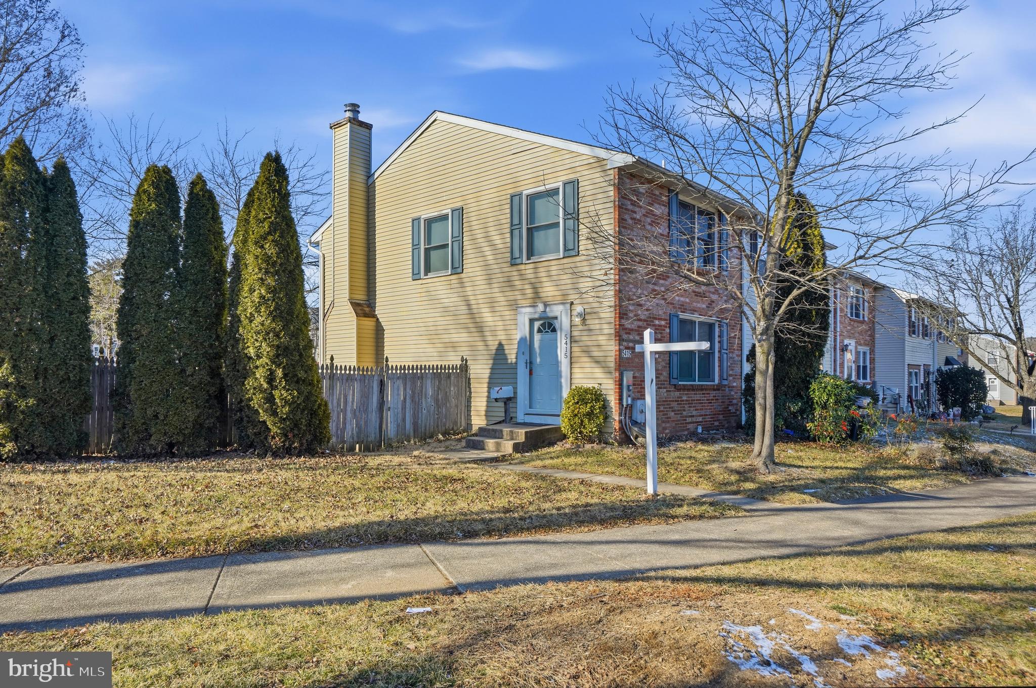 KINGS COURT - Residential