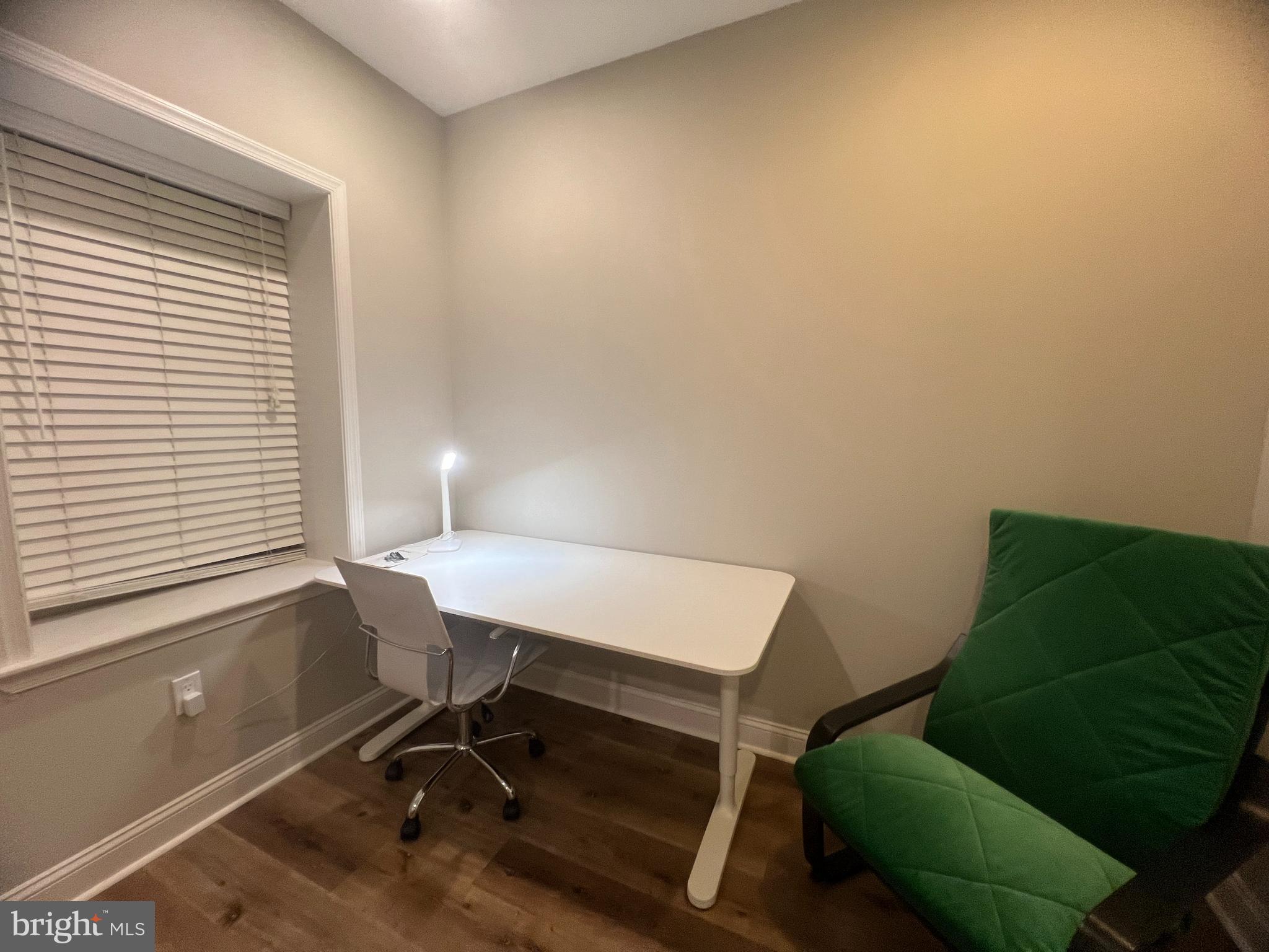 POWELTON VILLAGE - Residential Lease