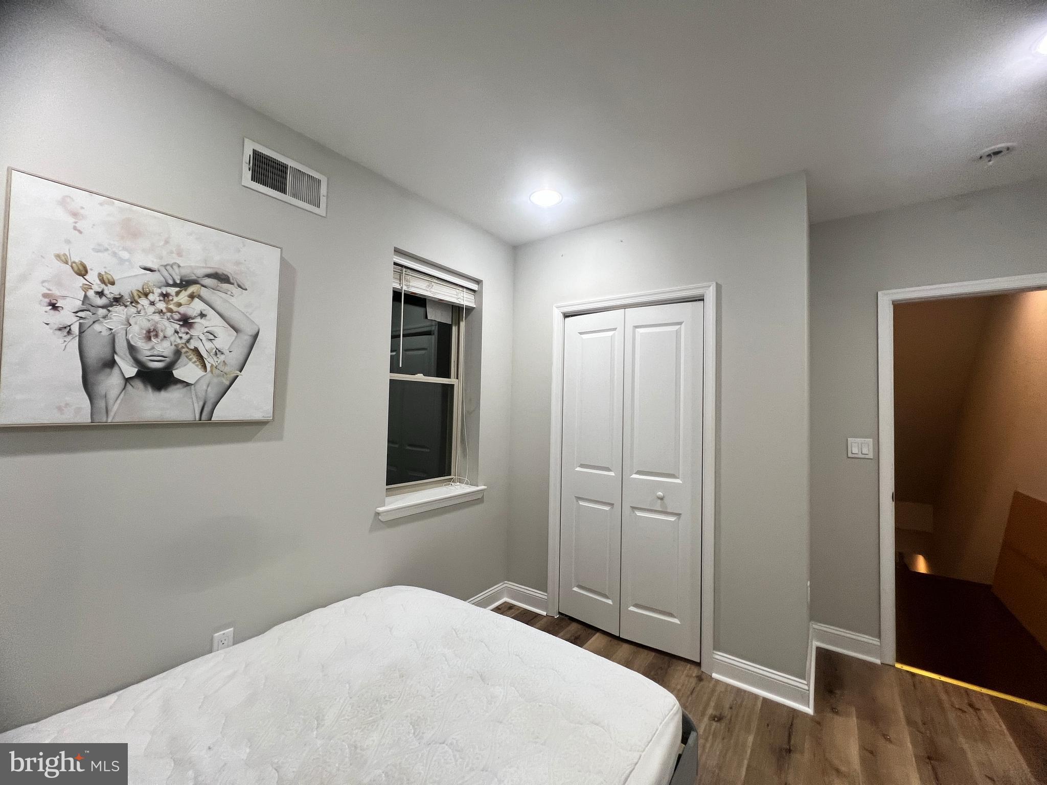 POWELTON VILLAGE - Residential Lease