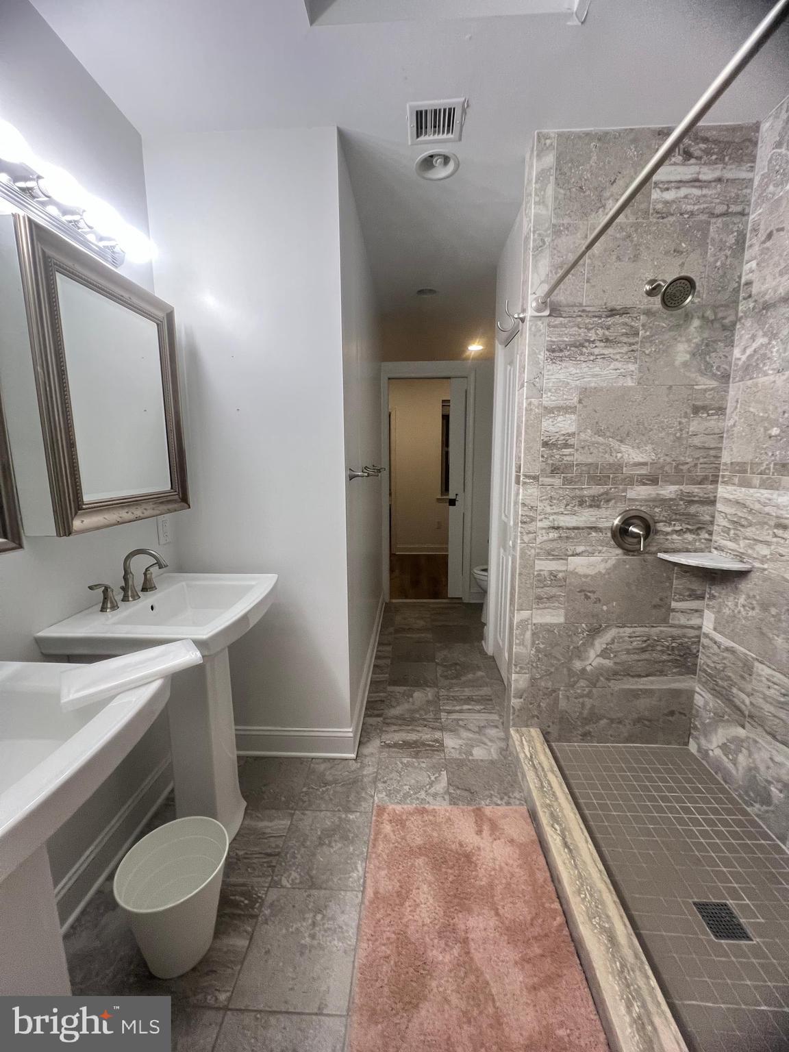 POWELTON VILLAGE - Residential Lease