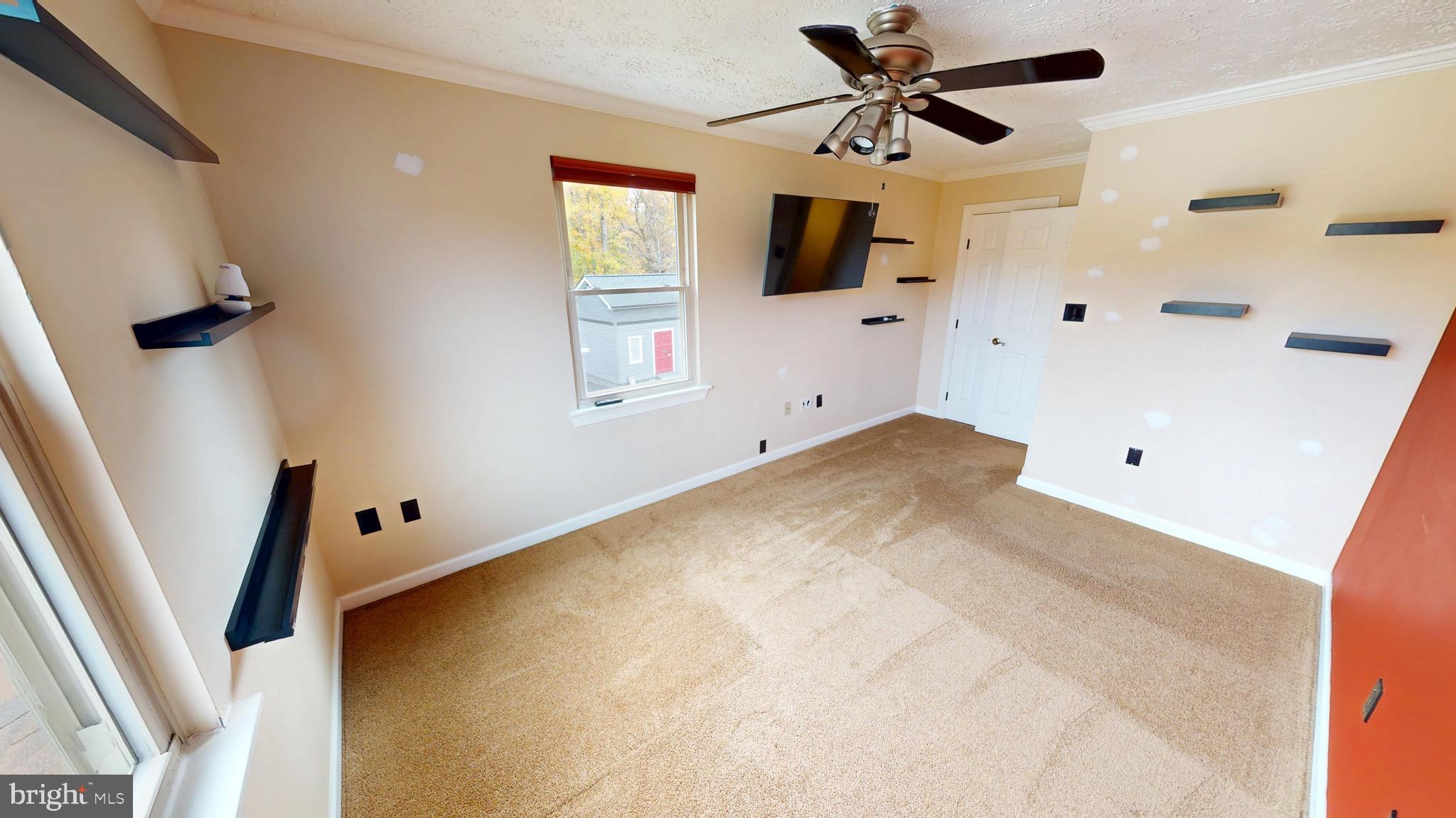 PINEFIELD MEADOWS - Residential