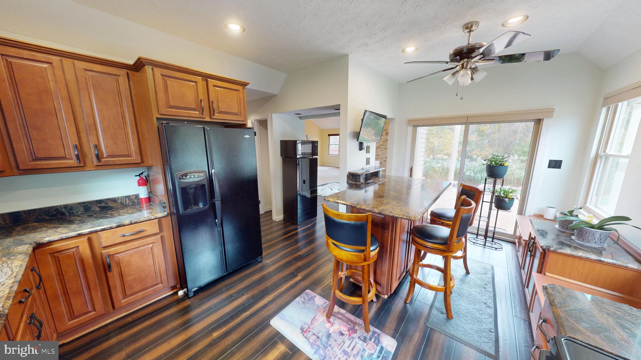 PINEFIELD MEADOWS - Residential