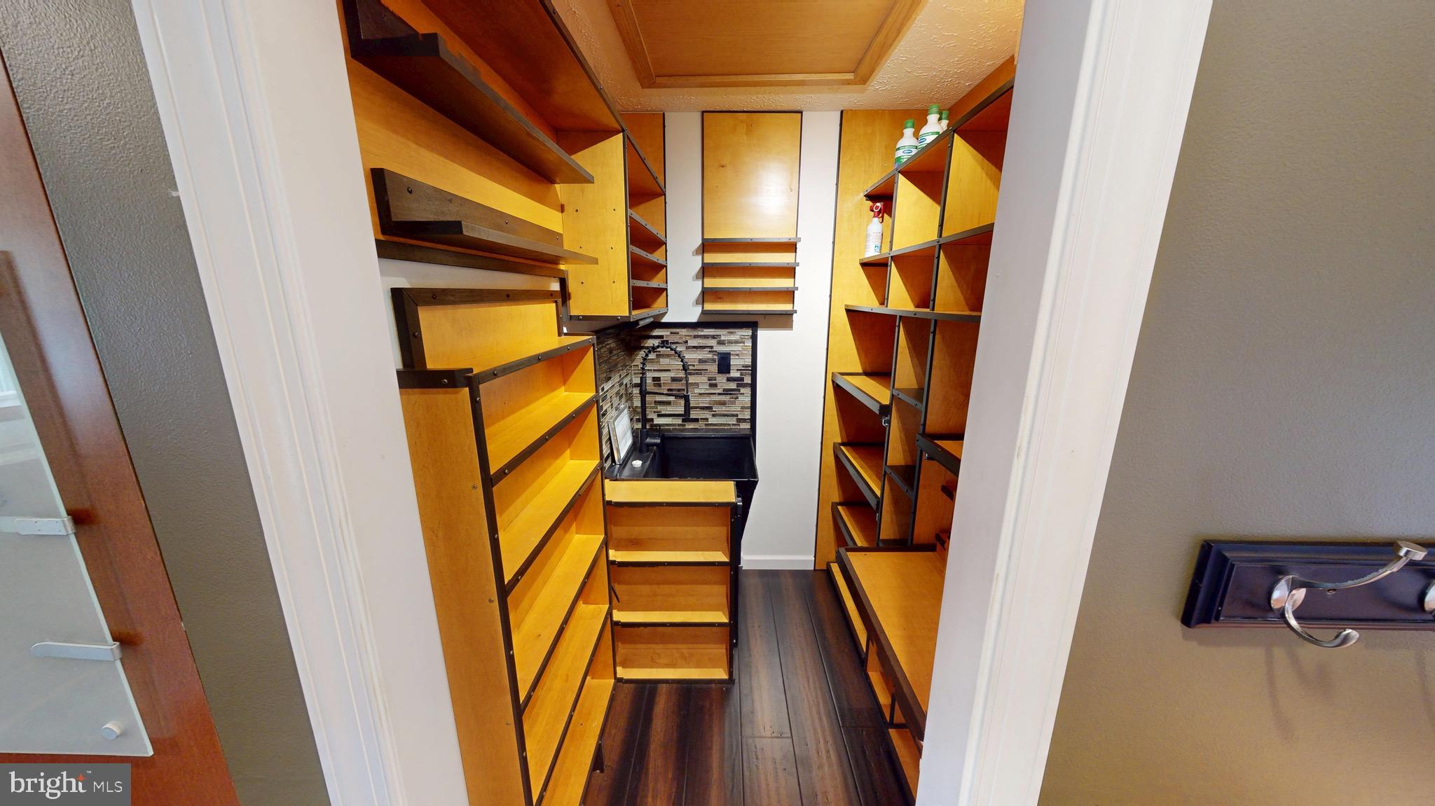 PINEFIELD MEADOWS - Residential