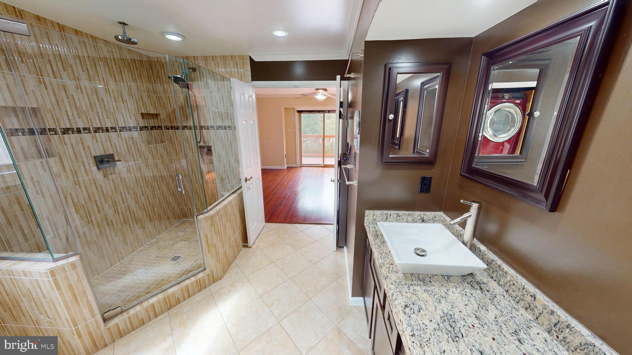 PINEFIELD MEADOWS - Residential