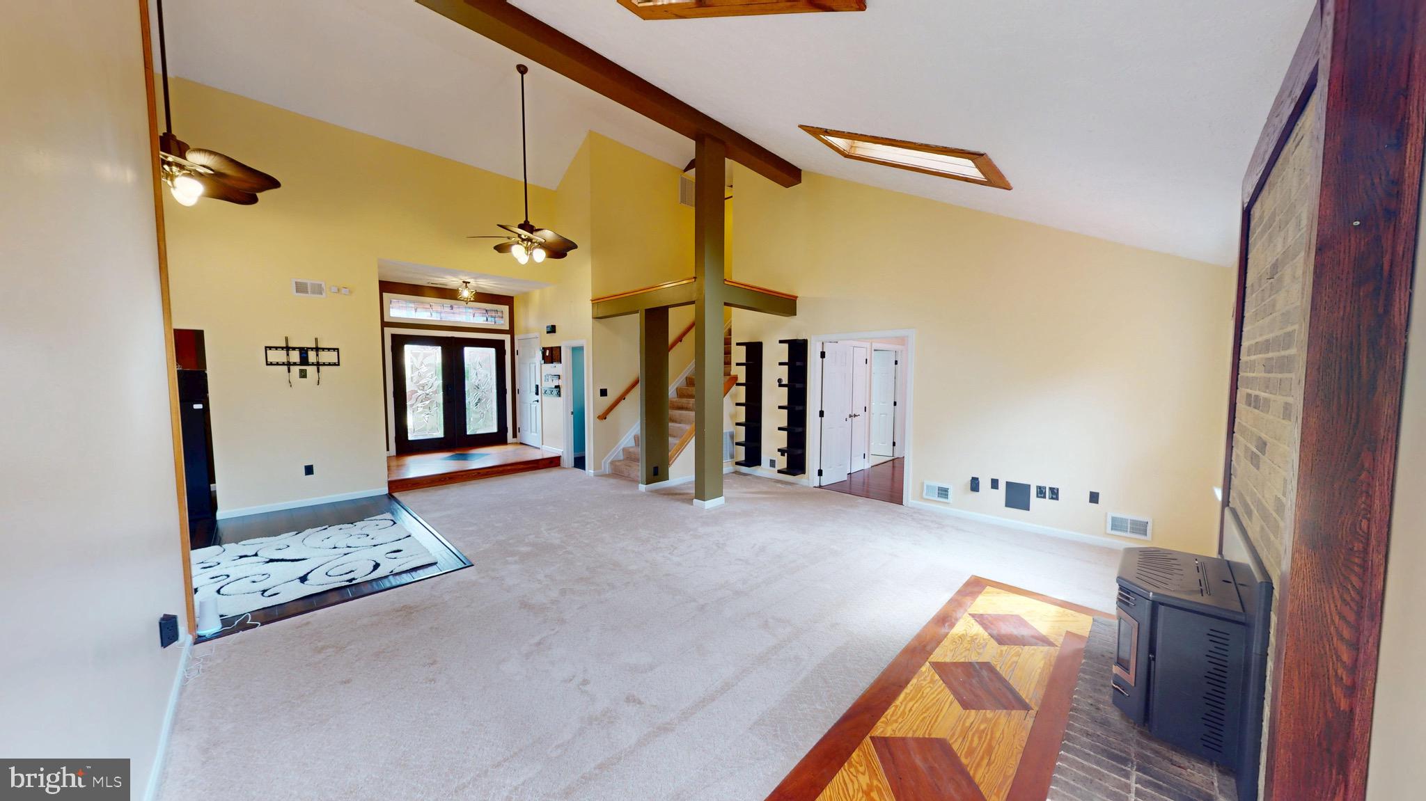 PINEFIELD MEADOWS - Residential