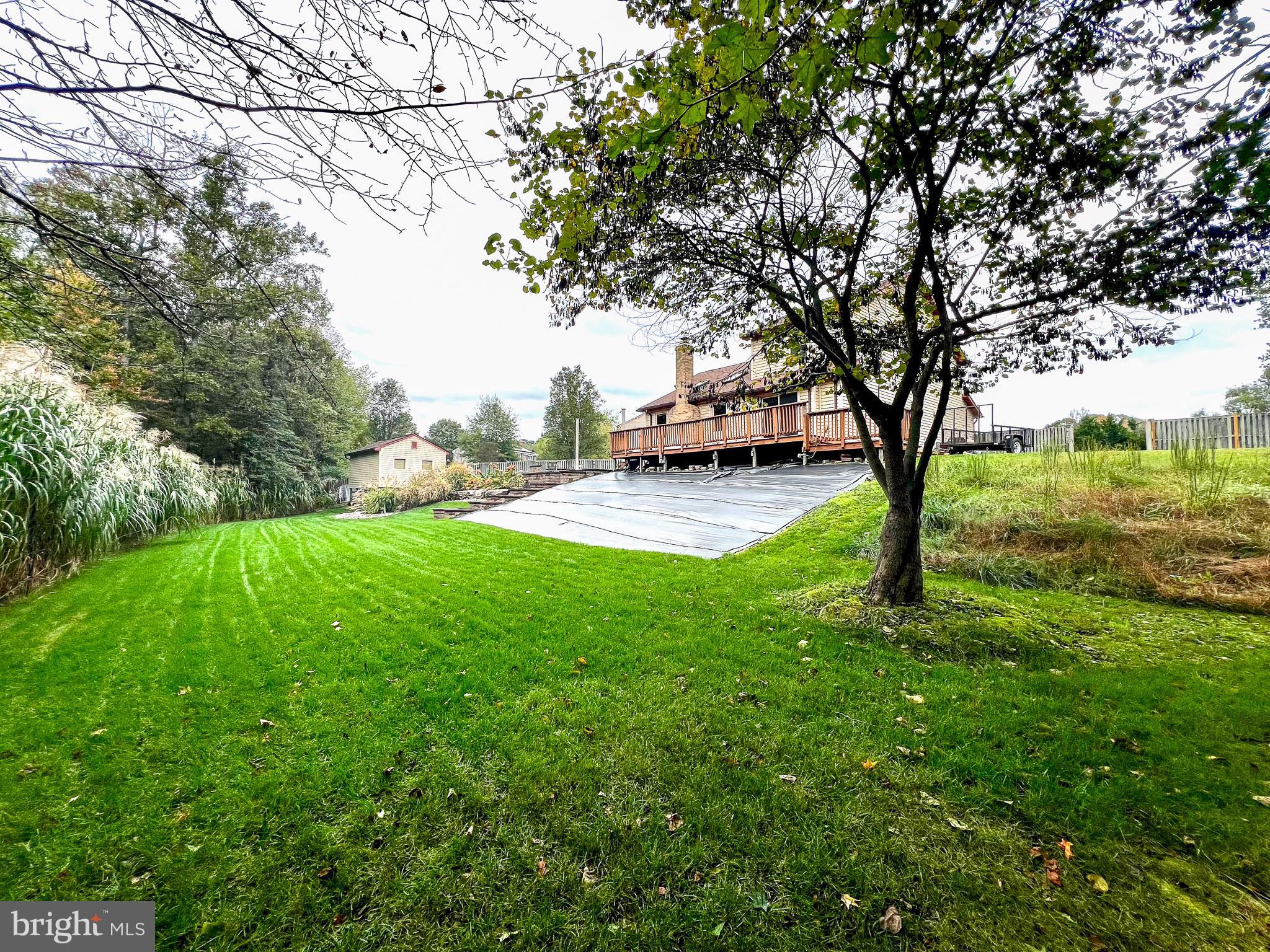 PINEFIELD MEADOWS - Residential