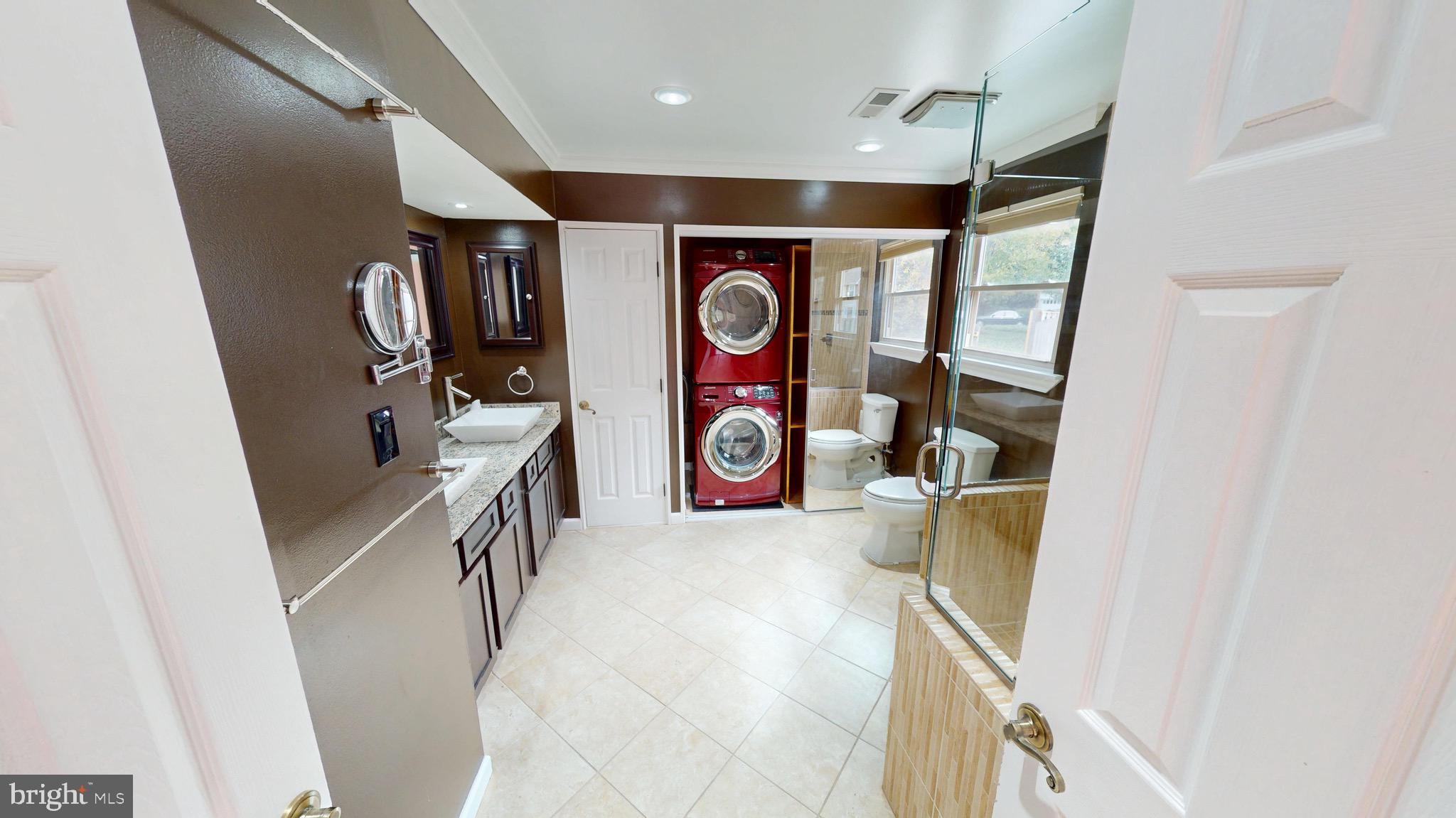 PINEFIELD MEADOWS - Residential