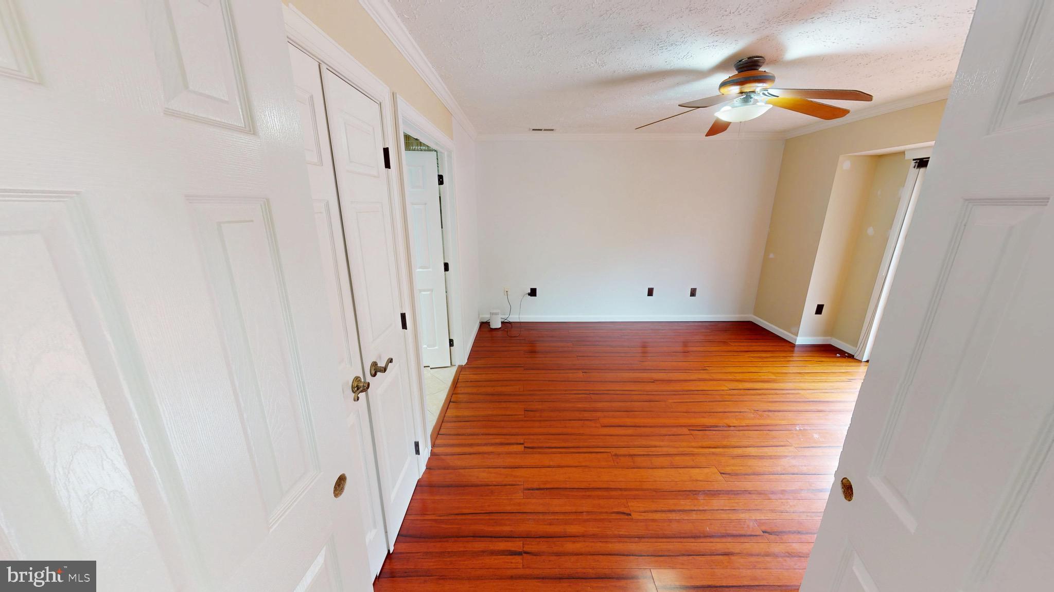 PINEFIELD MEADOWS - Residential