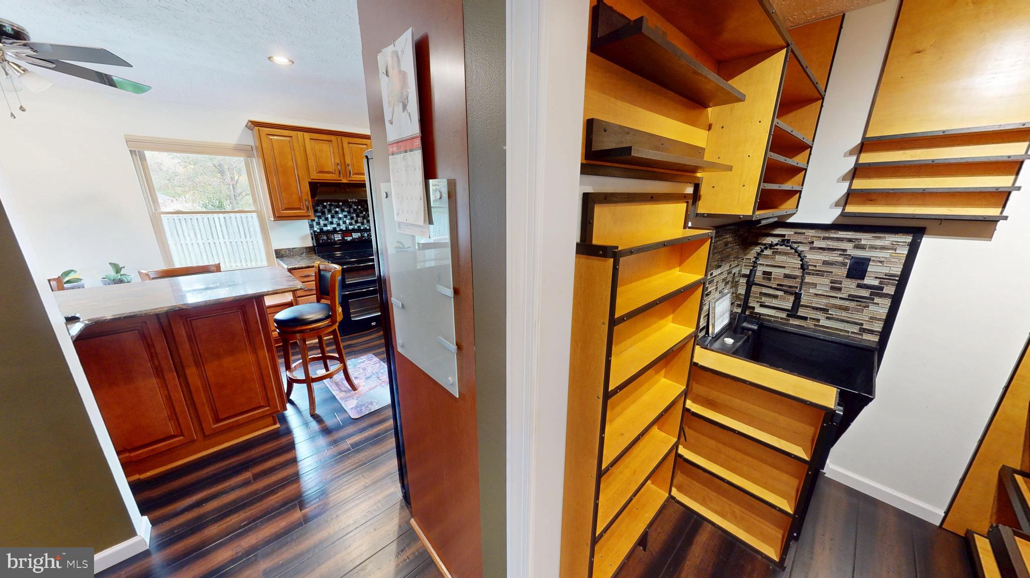 PINEFIELD MEADOWS - Residential